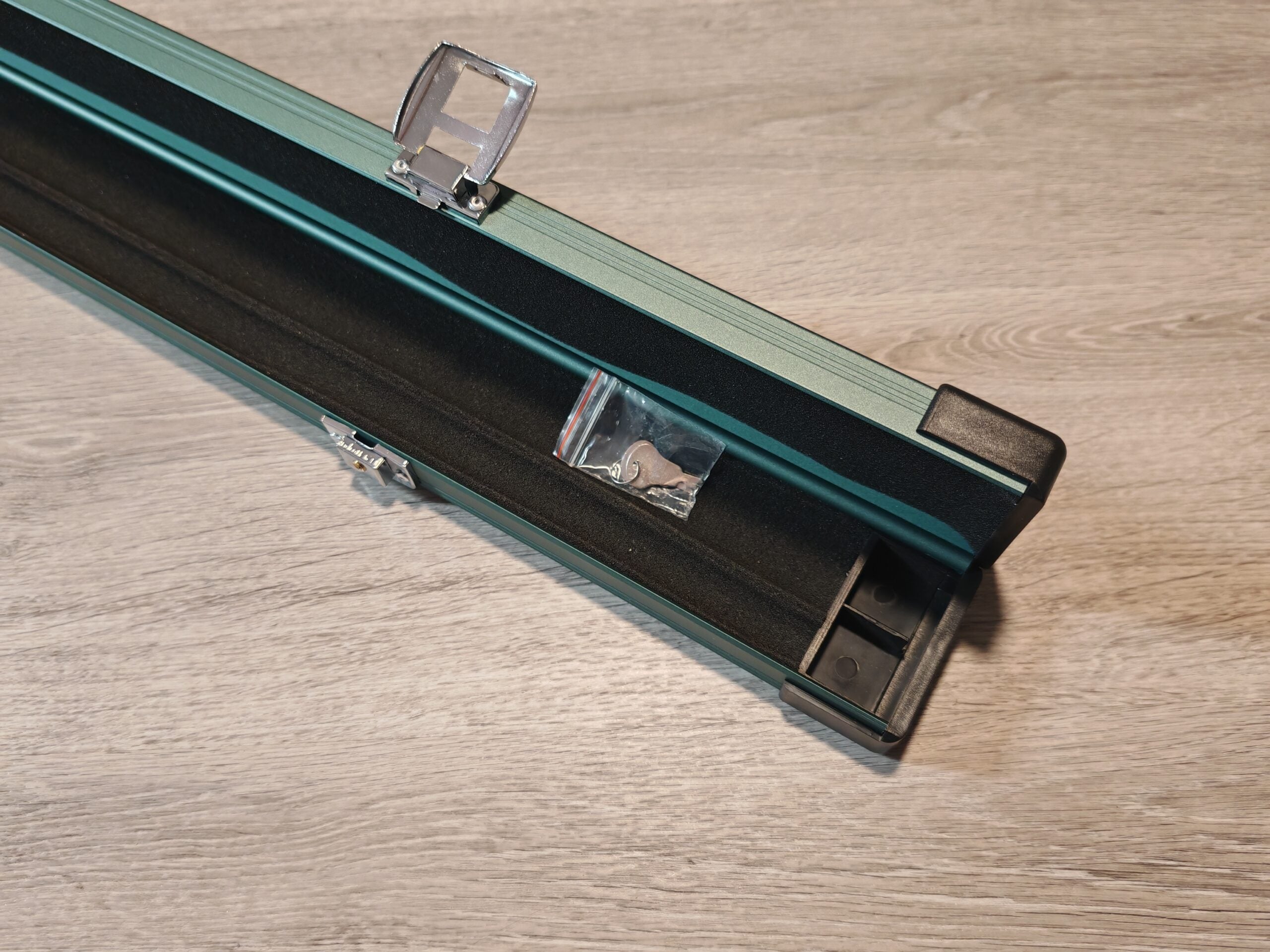 3/4 Case image 8
