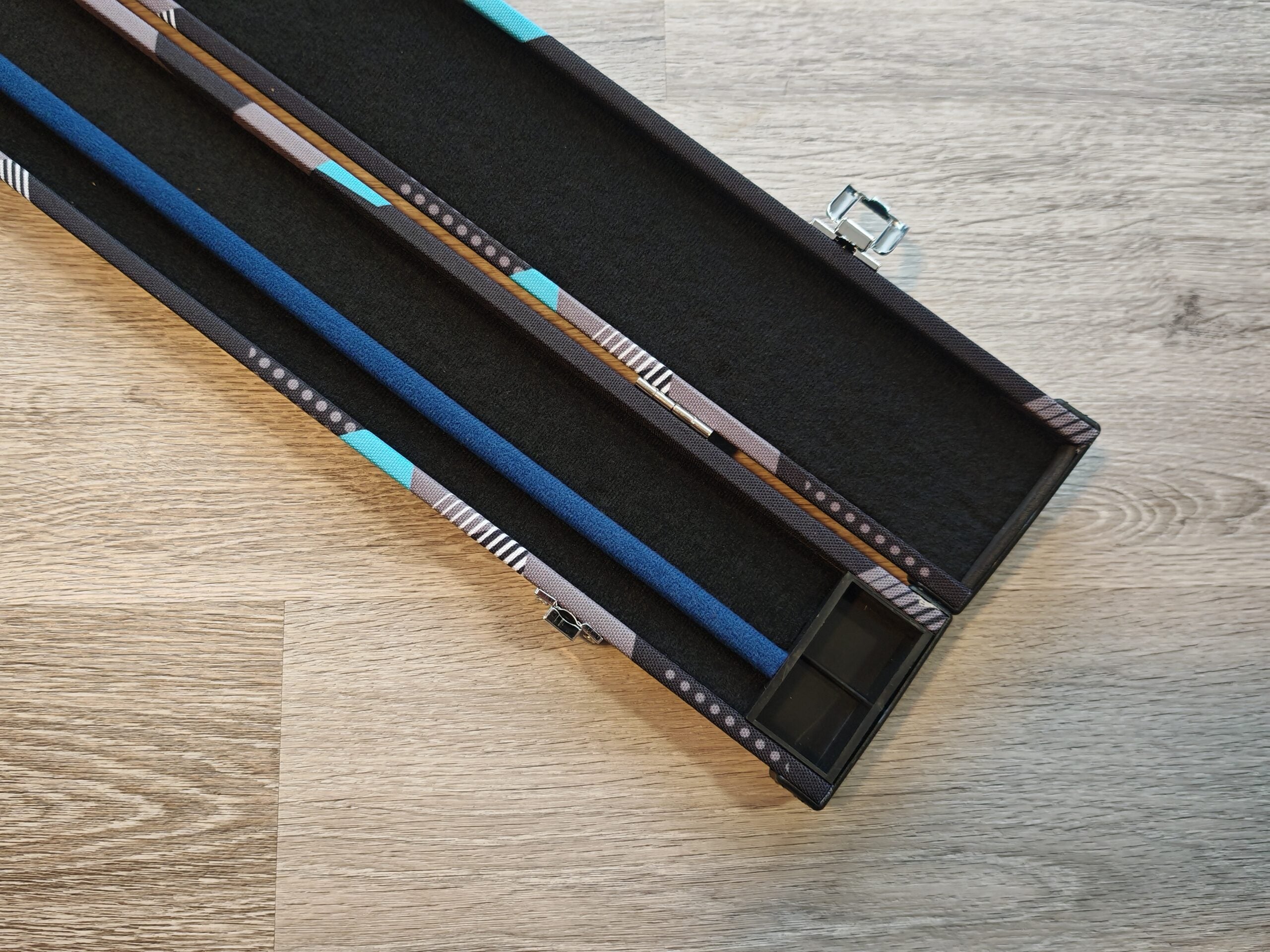 3/4 Case image 6