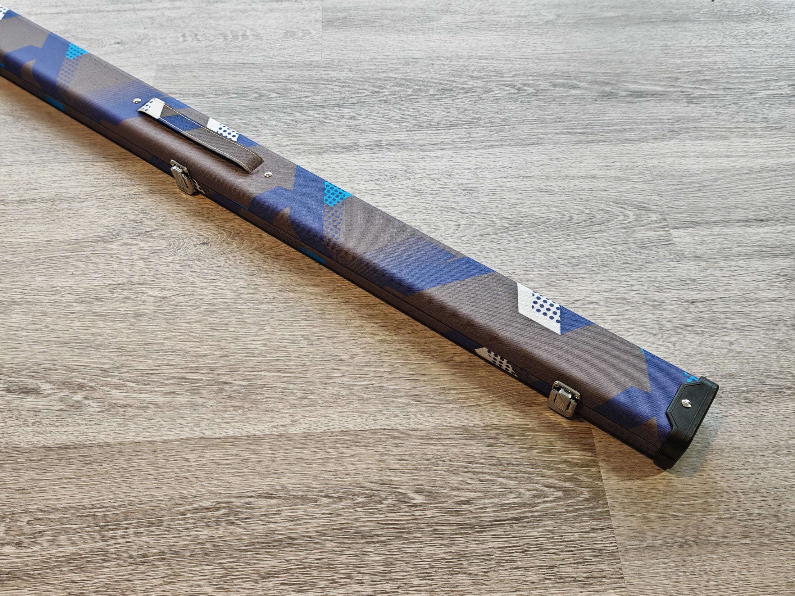 3/4 Case image 6
