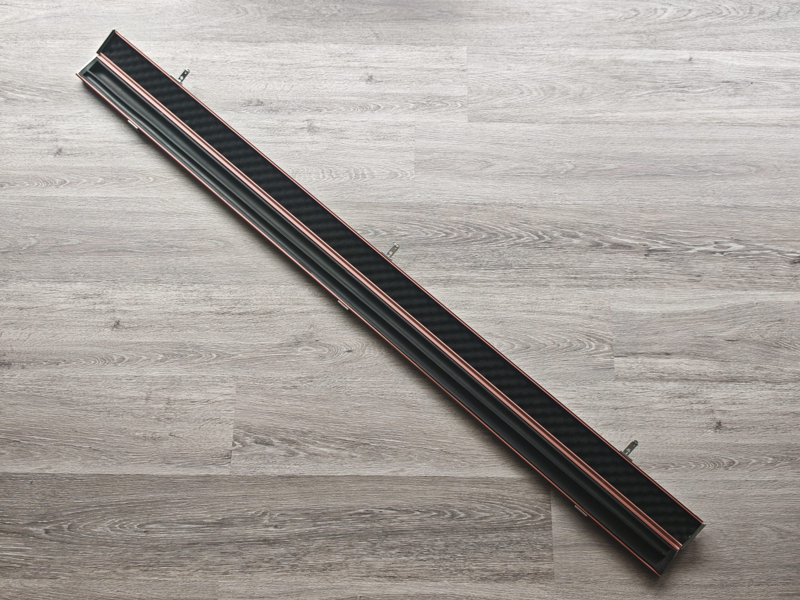1 Piece case image 7