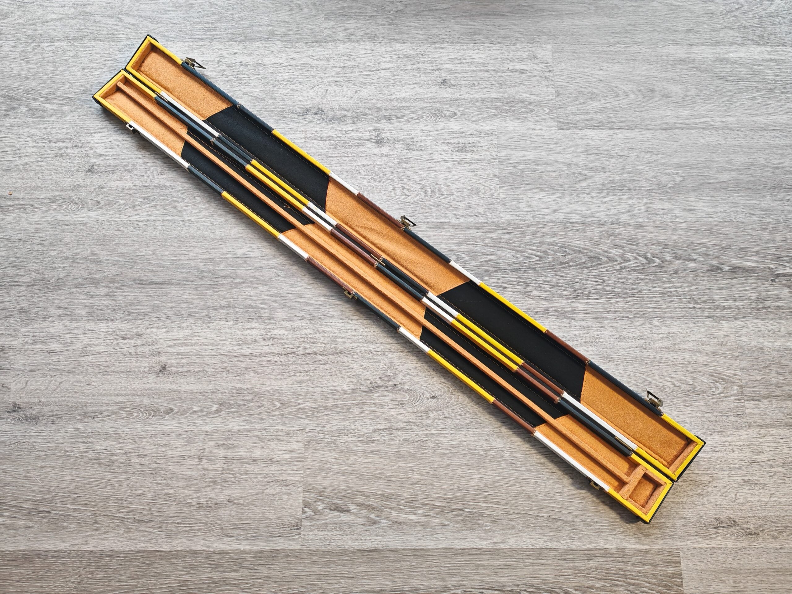 3/4 Case image 9