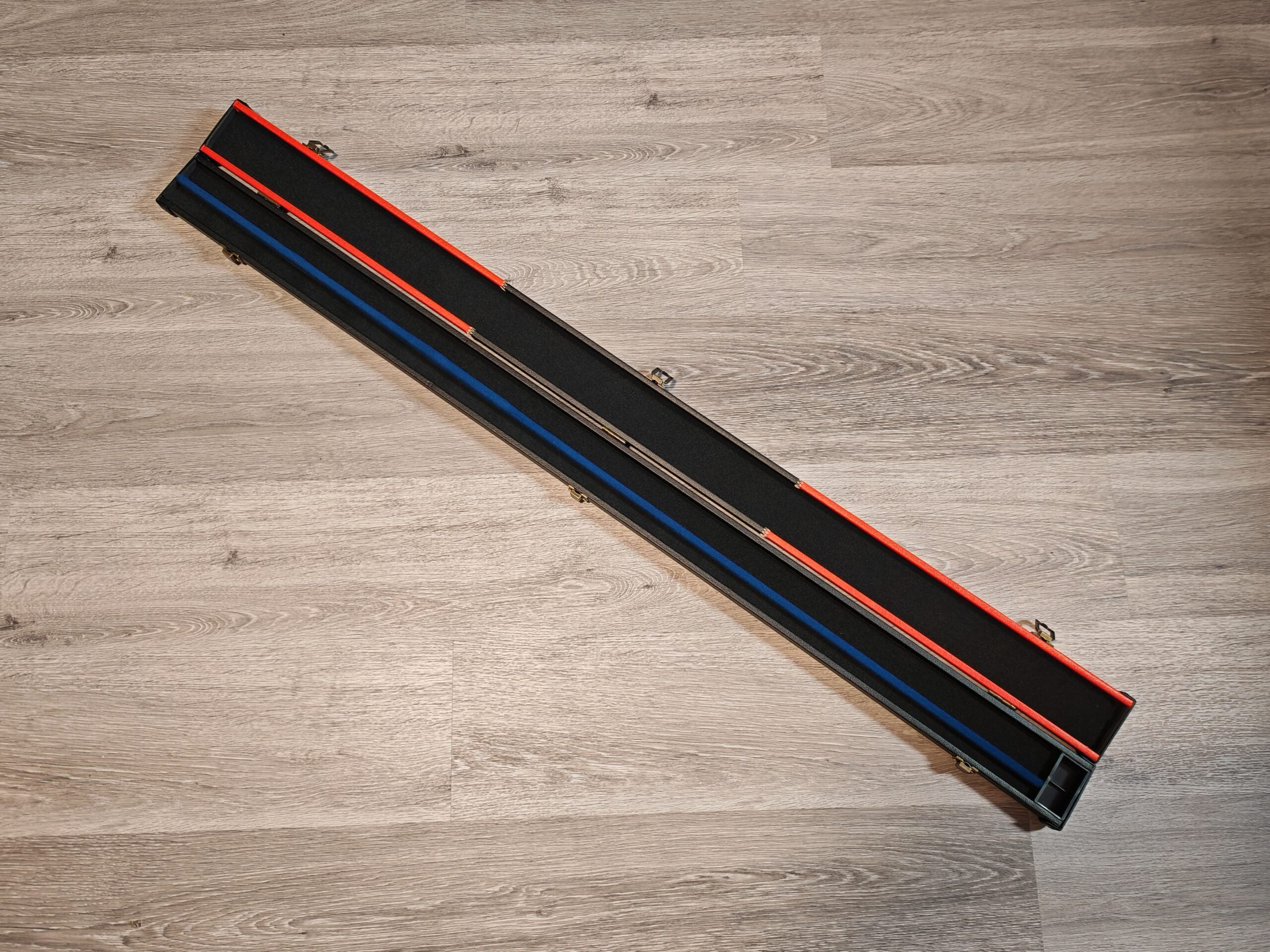 3/4 Case image 6