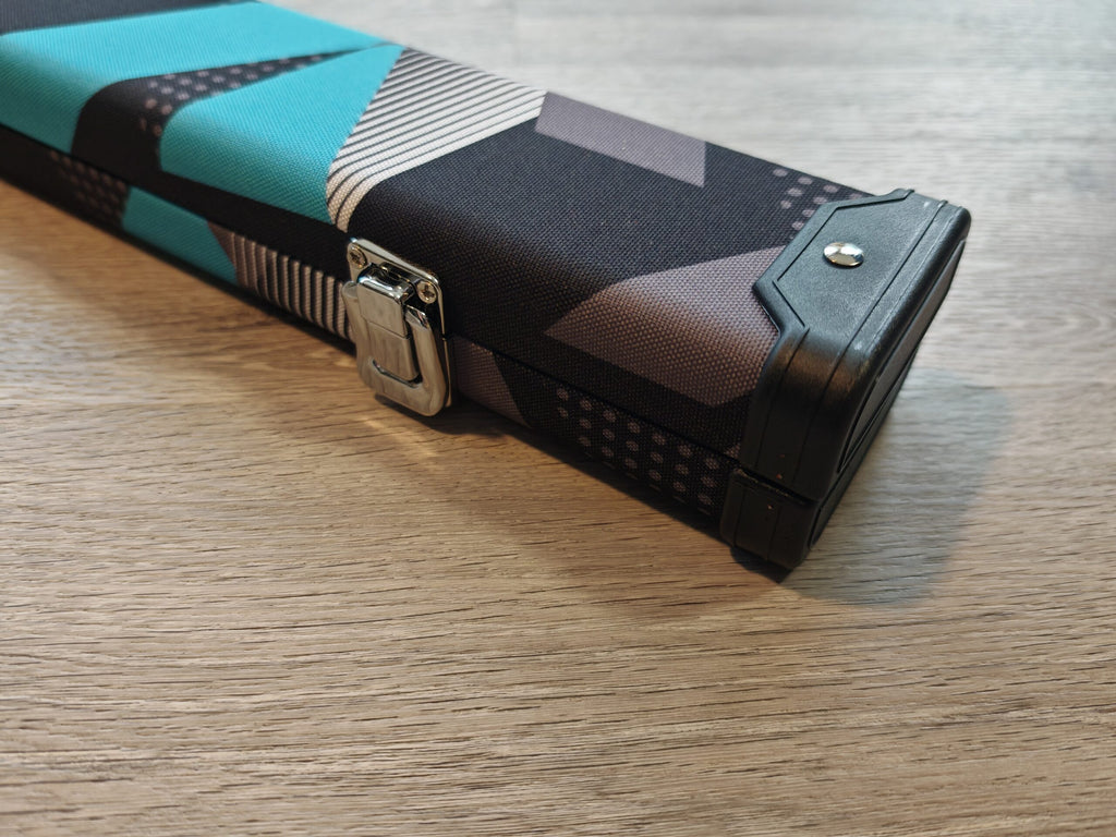 3/4 Case image 3