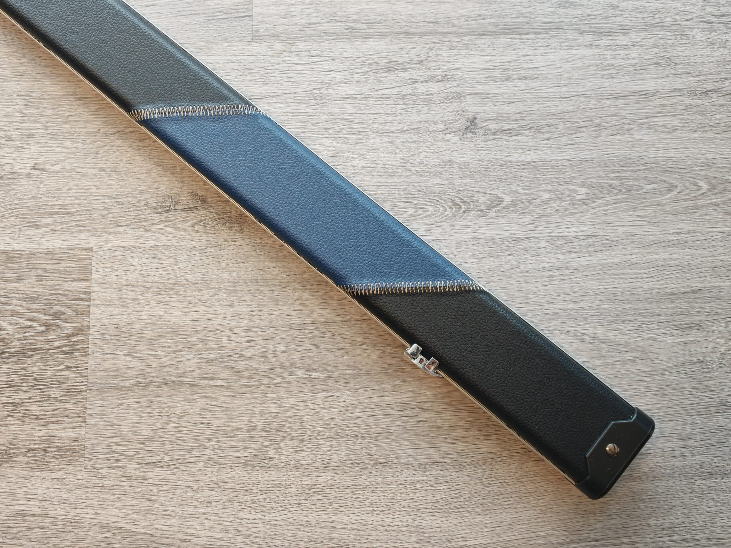 1 Piece case HALO style image 1