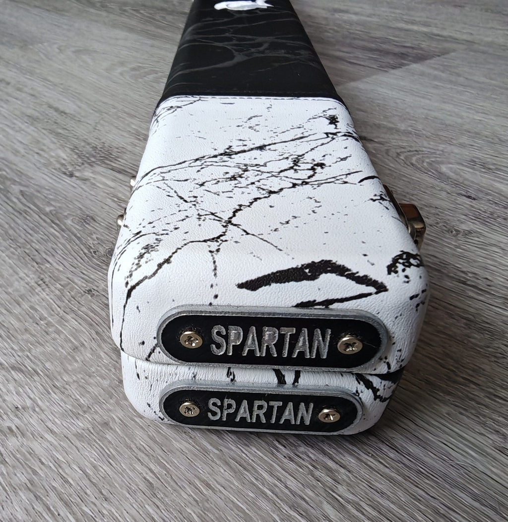 Spartan Case Black & White image 4