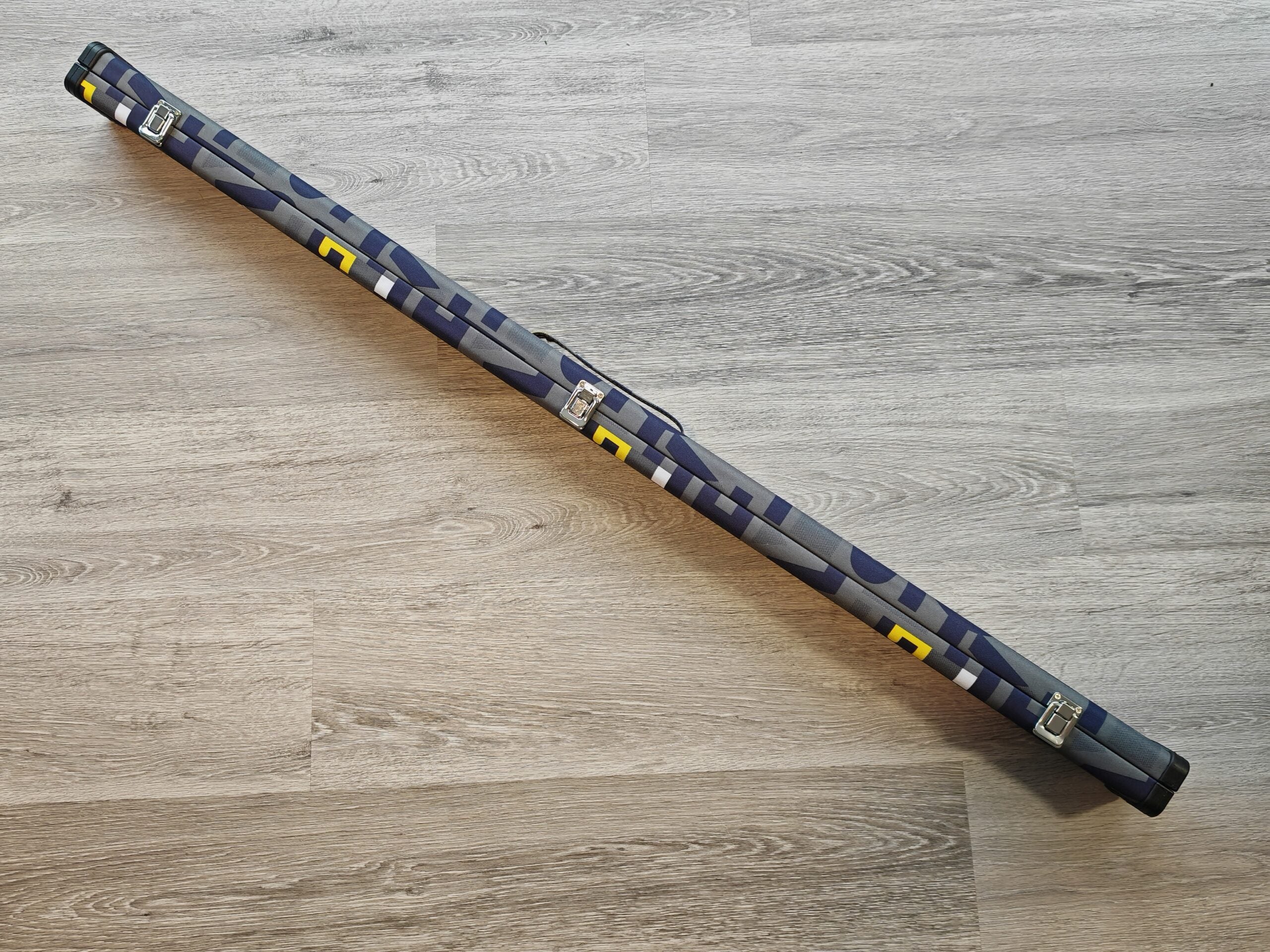 3/4 Case image 5