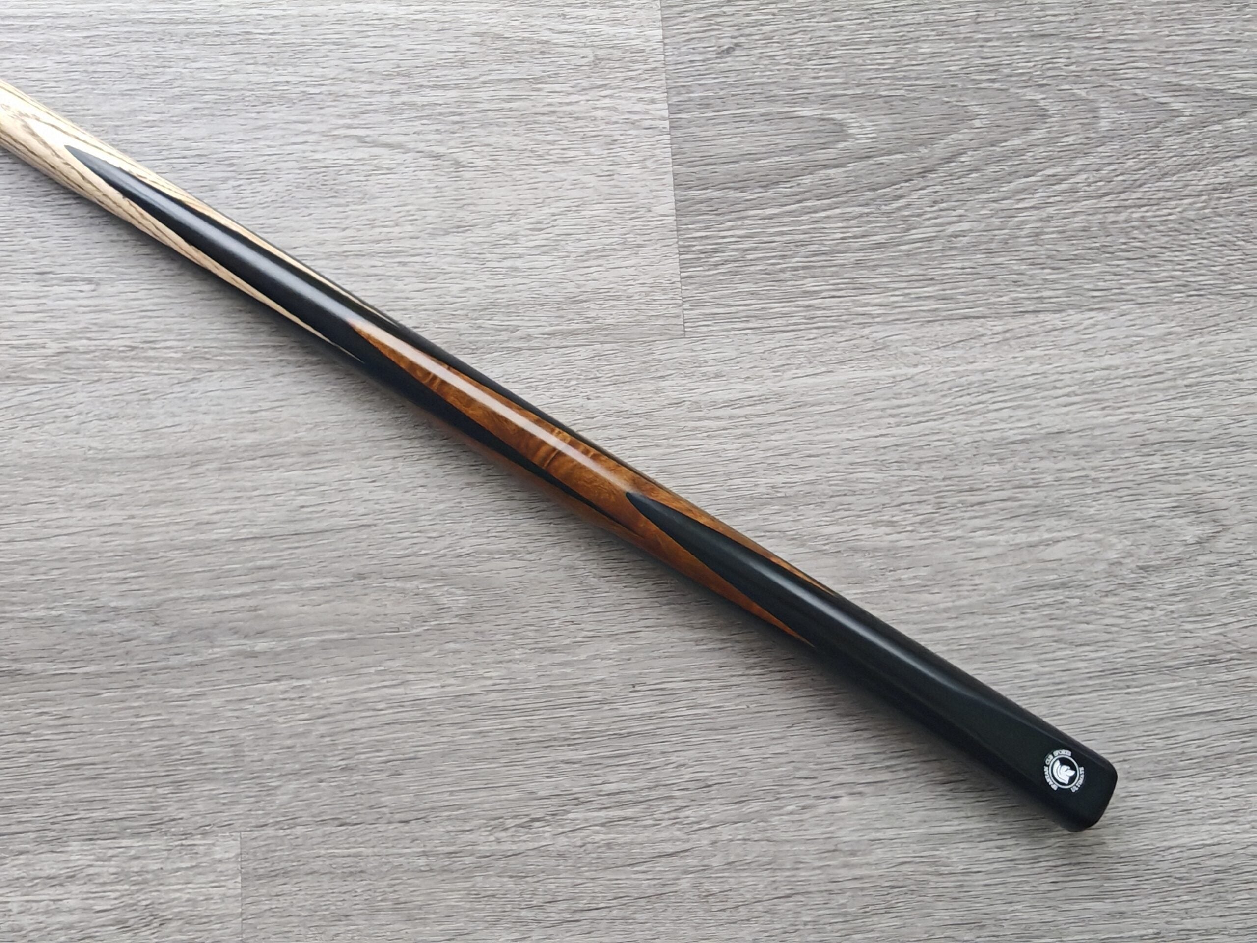 Spartan Cue Sports Ultimate - 8.5mm Tip , 17 3/4oz , 57" image 9