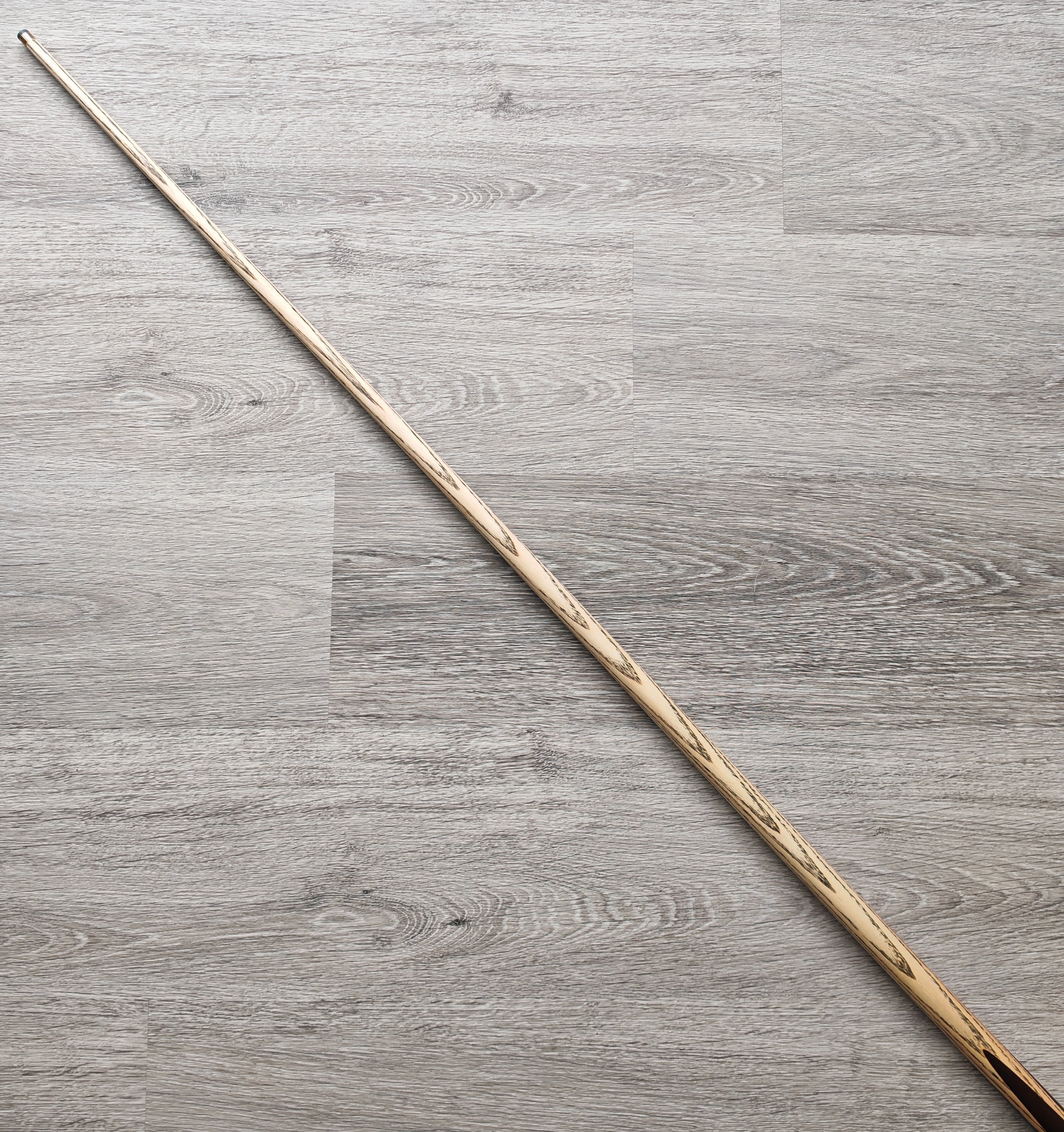 Somdech Basic , 9.75mm tip ,18 1/4oz ,  57" (#27)