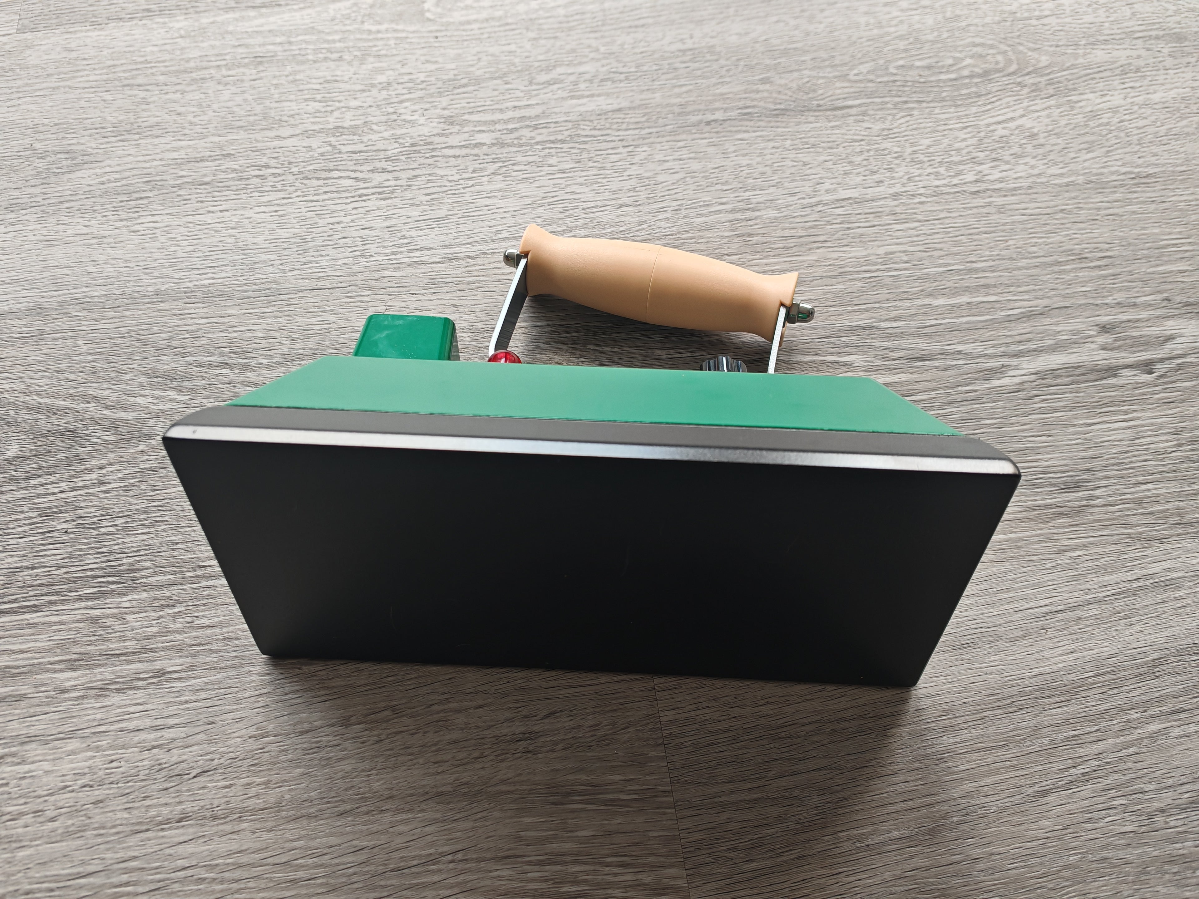 Table iron