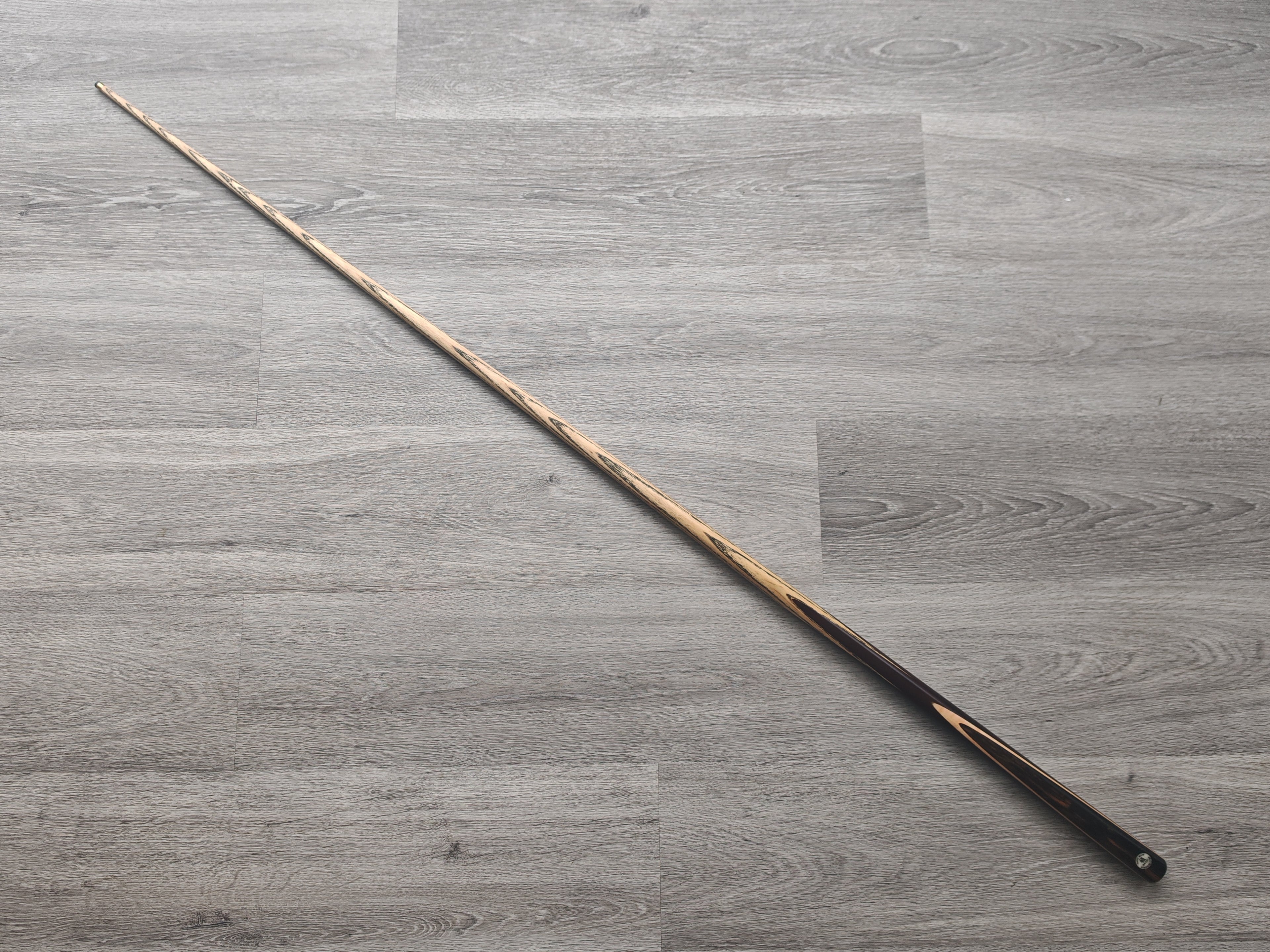 Somdech Basic , 8.45mm tip ,18 oz ,  57" (#33)