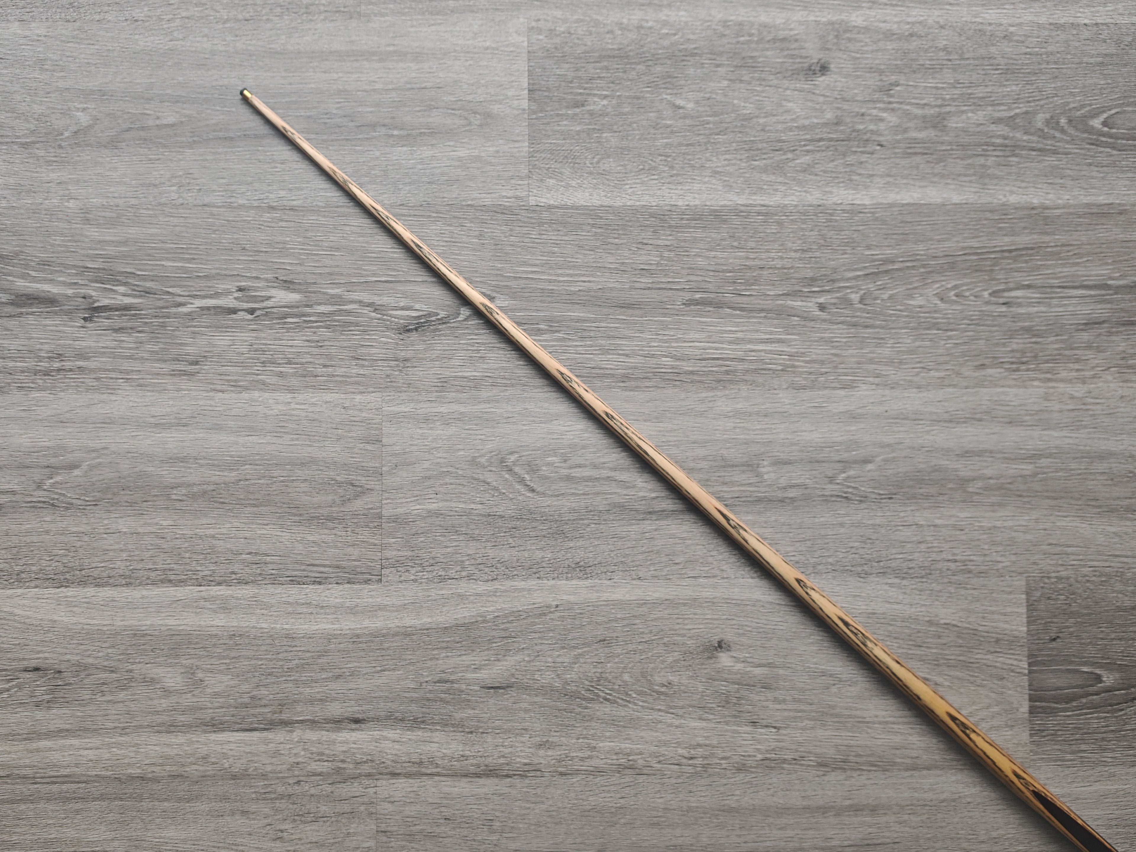 Somdech Basic , 8.25mm tip ,17 7/8 oz ,  57" (#35)