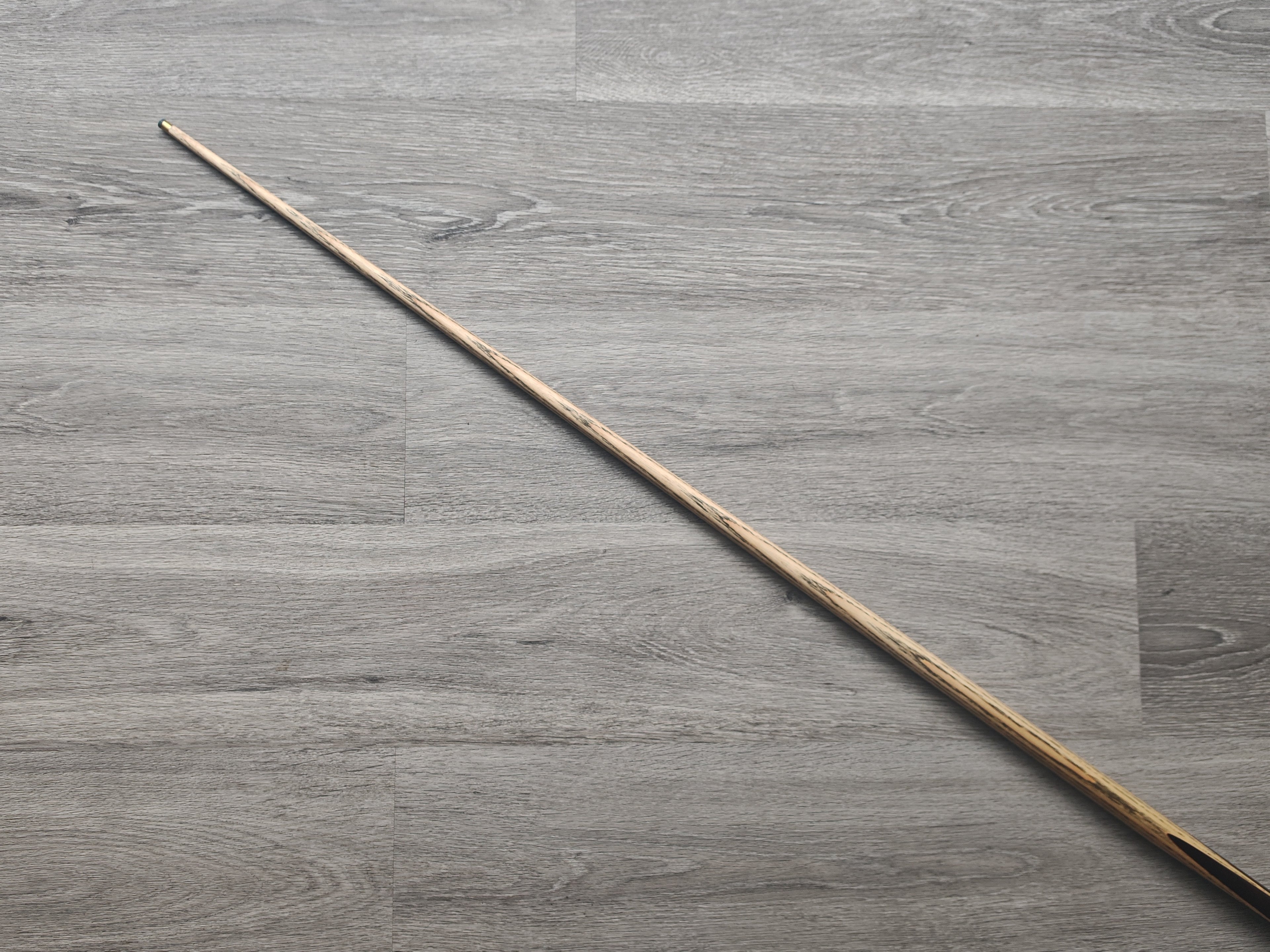 Somdech Basic , 8.5mm tip ,17 3/4 oz ,  58" (#37)