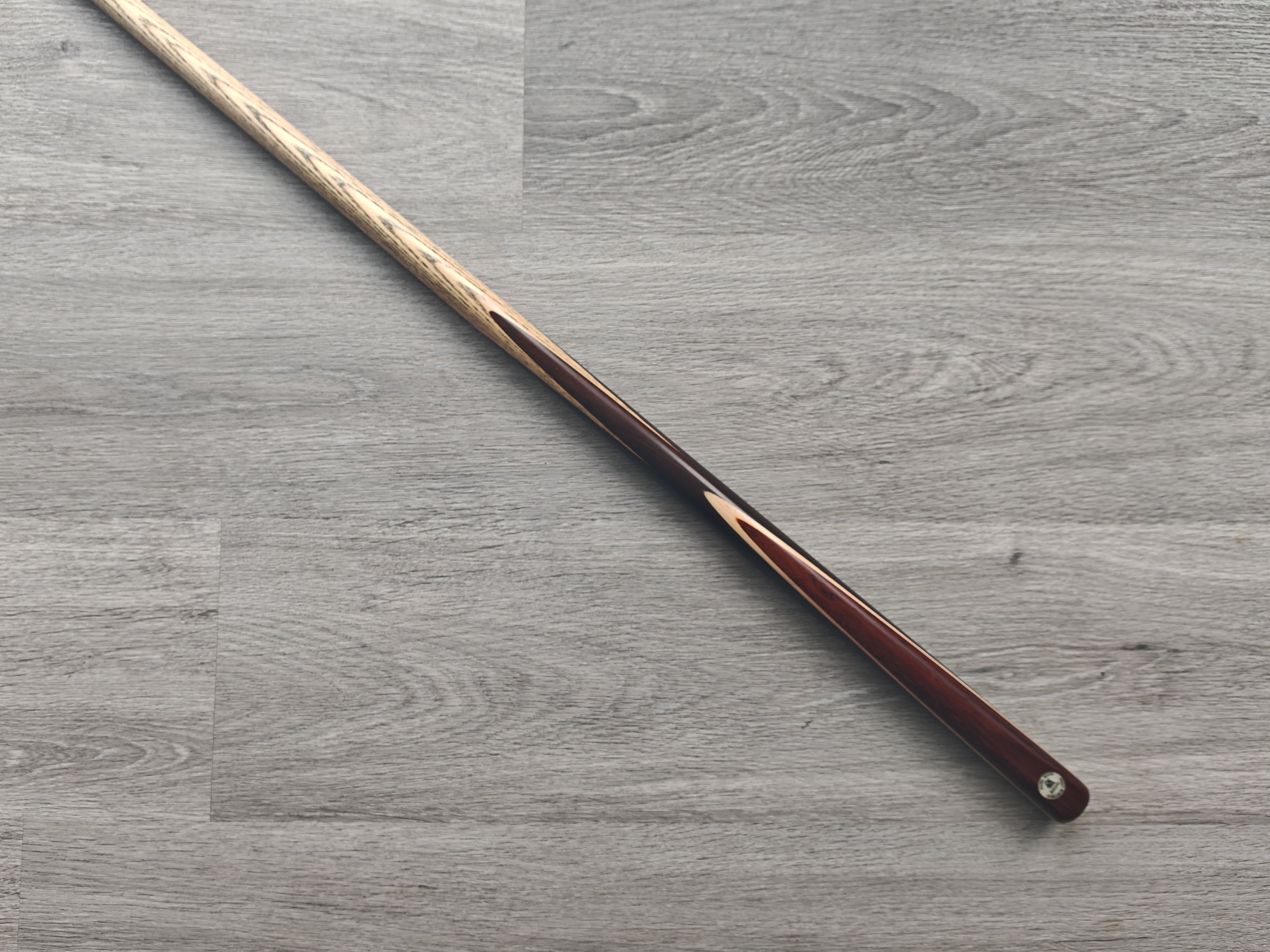 Somdech Basic , 9mm tip ,17 3/4 oz ,  58" (#40)