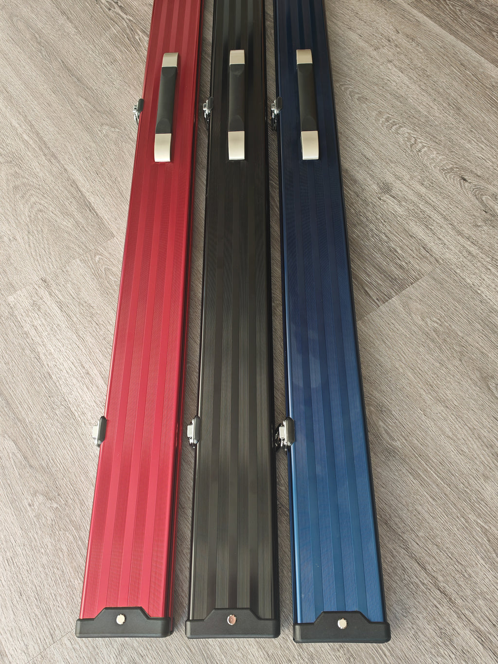 1 Piece  cue case holds 3 cues