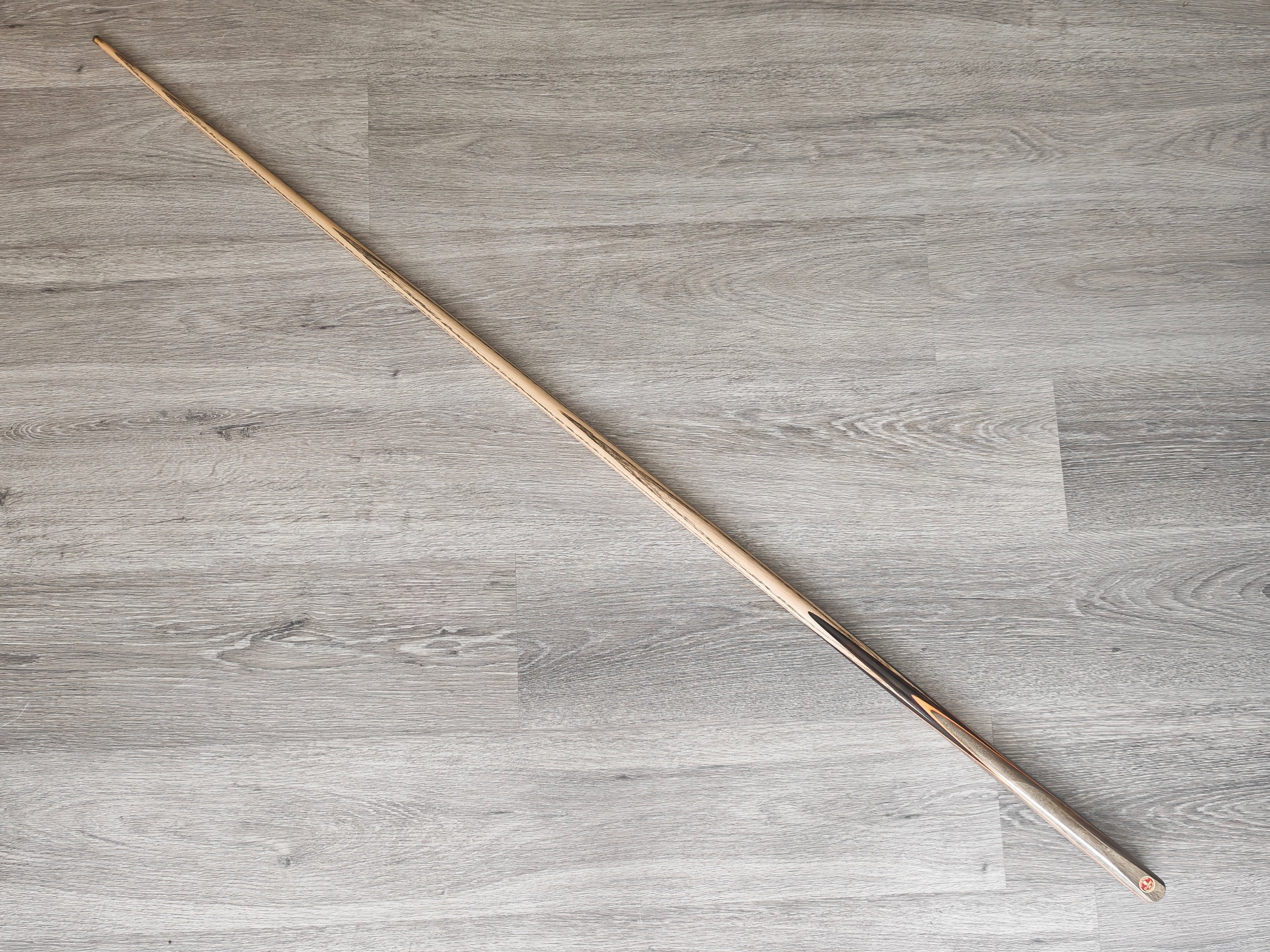 Somchai Classic 1 Piece #415 , 8.7mm tip ,17 3/4oz ,  58"