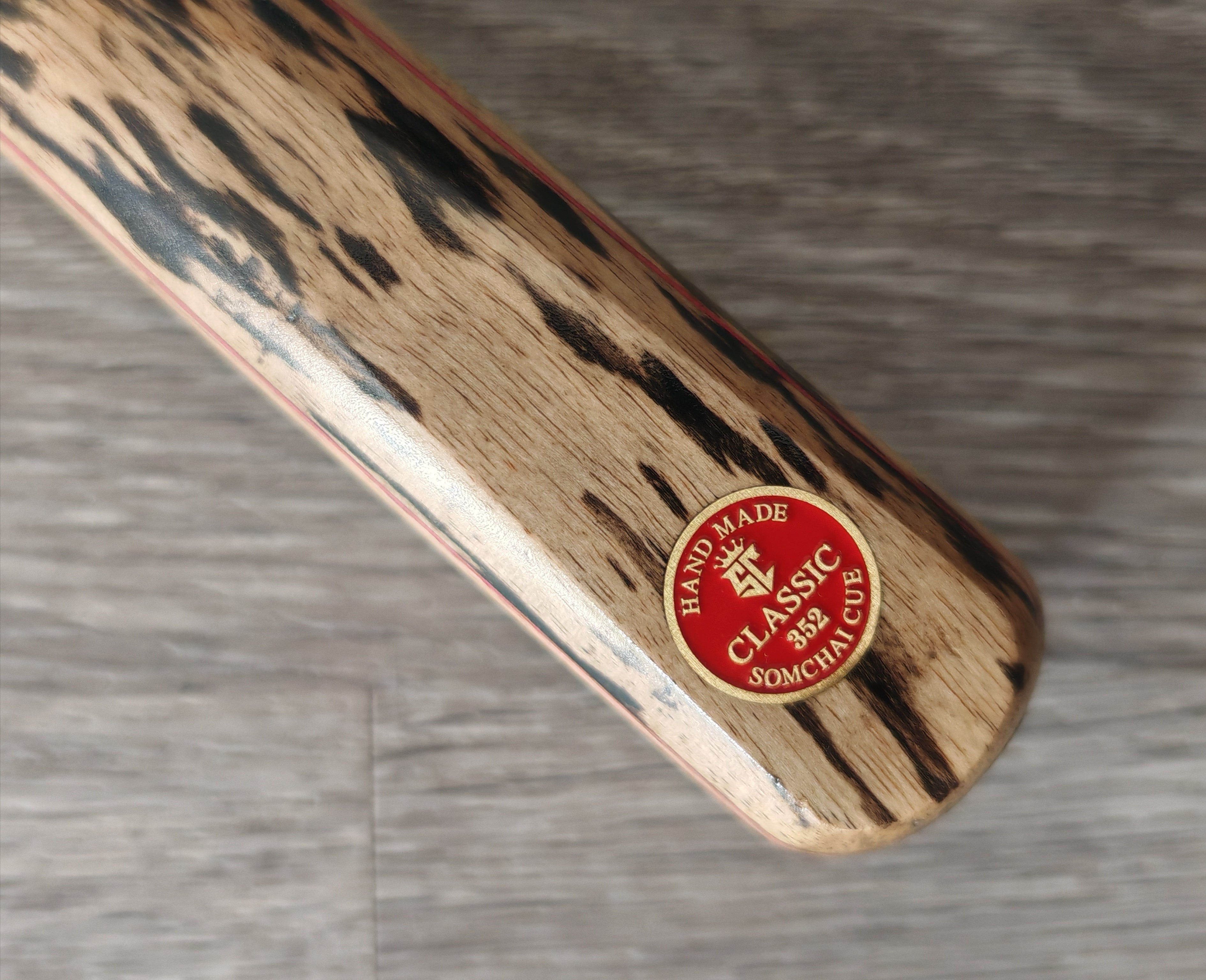 Somchai Classic 1 Piece #352 , 9.1mm tip ,17 3/4oz ,  58"