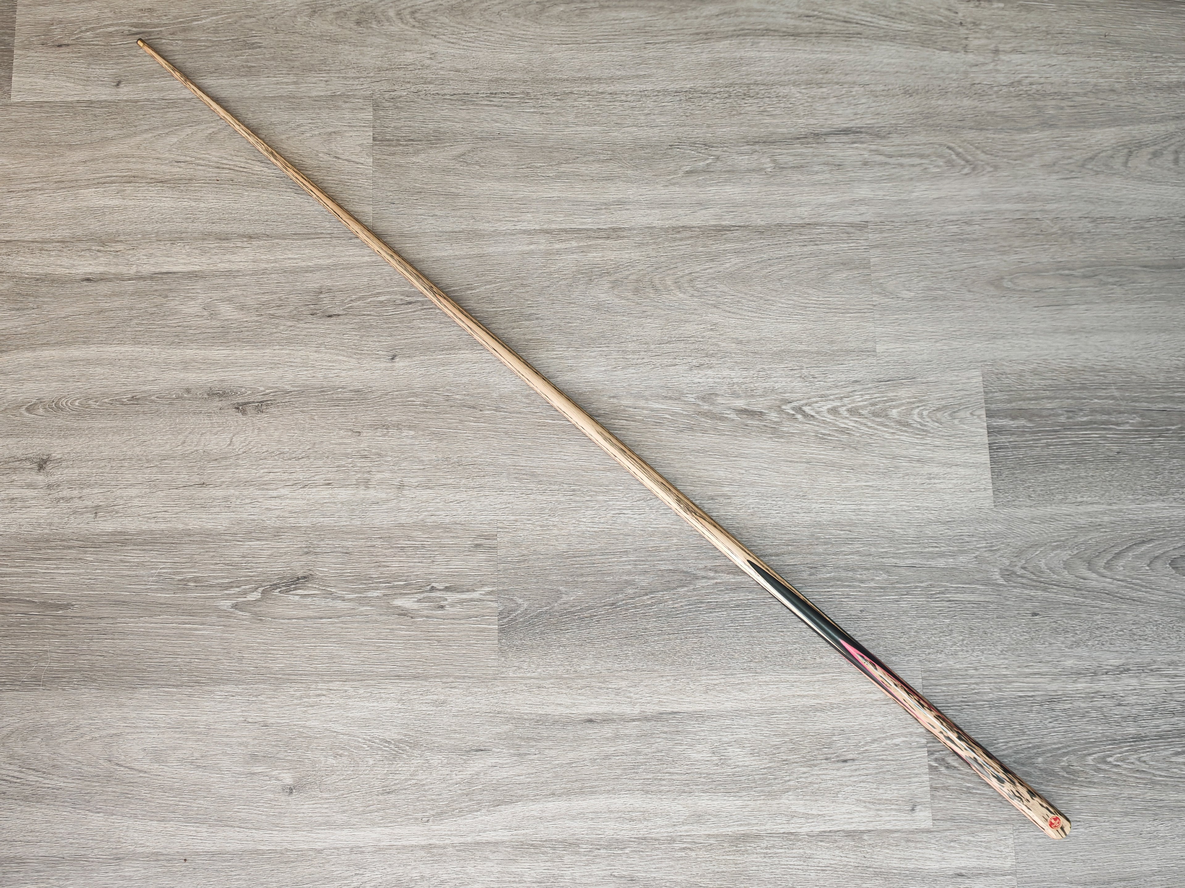 Somchai Classic 1 Piece #352 , 9.1mm tip ,17 3/4oz ,  58"