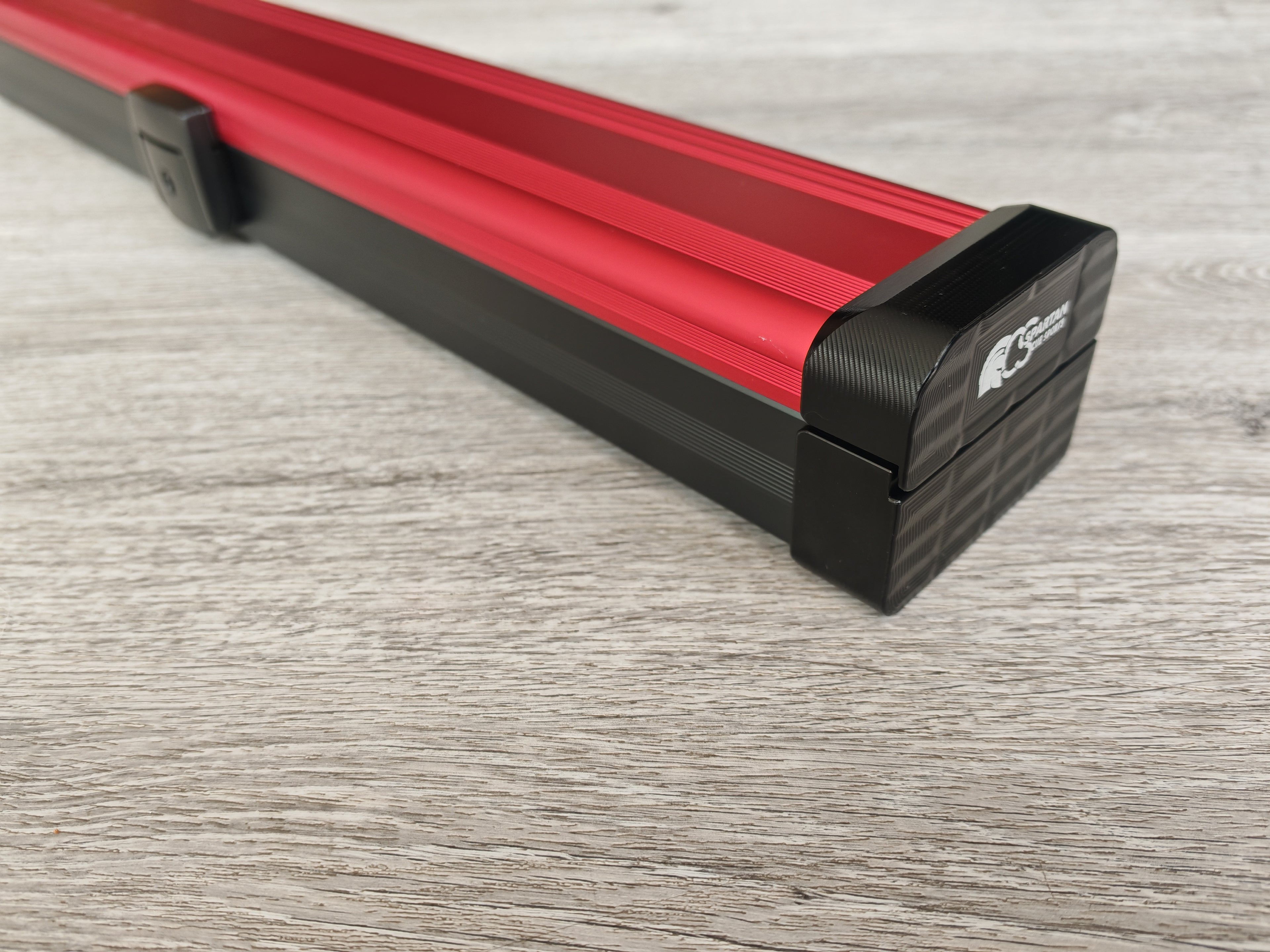 Spartan cue sports case Red/Black | 1 Piece Pool Cue Case | Aluminium |  Chalk Holders