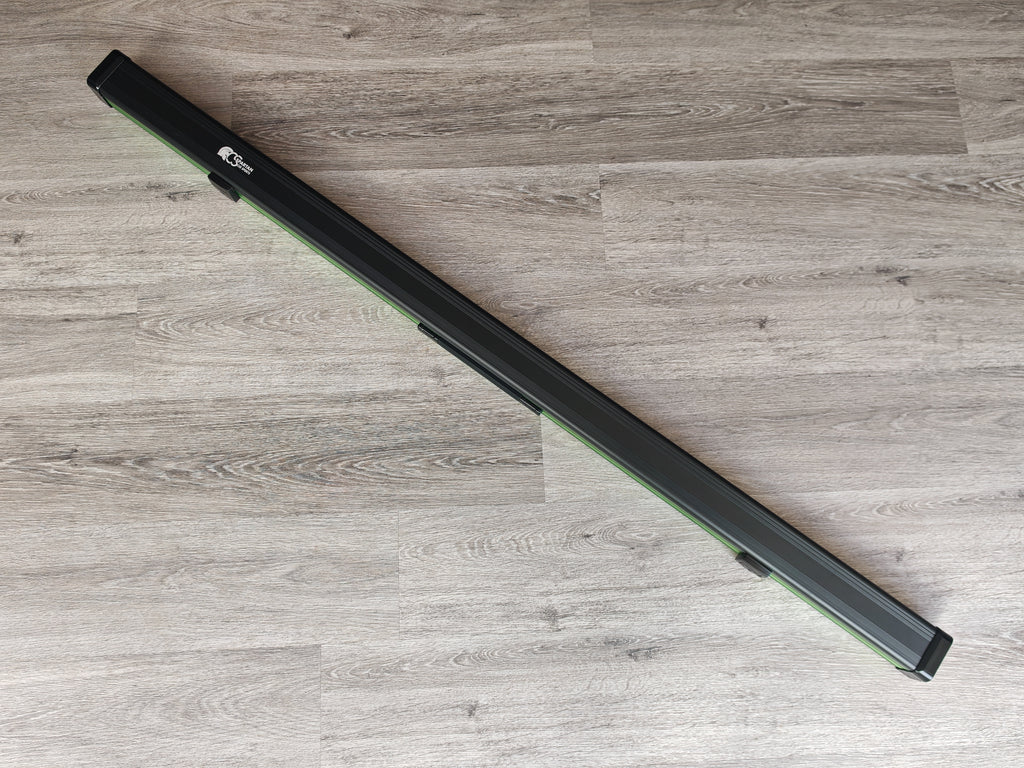 Spartan cue sports case Black/Green | 1 Piece Pool Cue Case | Aluminium |  Chalk Holders