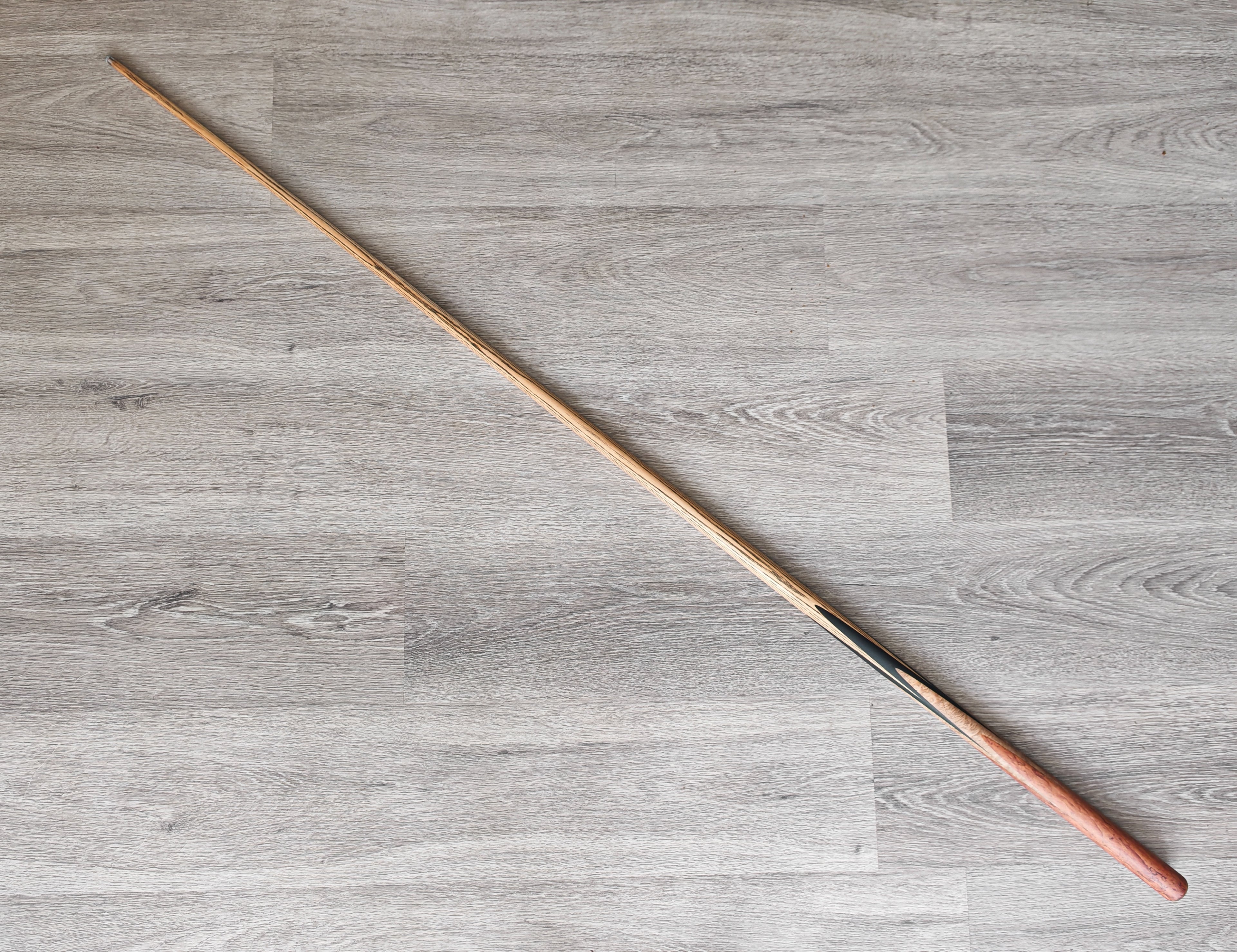 SP Cues Ultimate #56, 18 oz, 8.8mm Tip