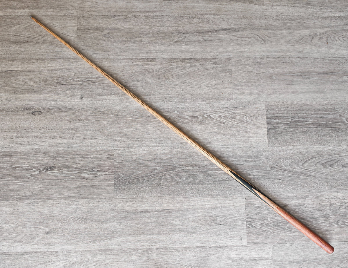 SP Cues Ultimate 12 splice, 18oz, 8.8mm (Badge number 56)