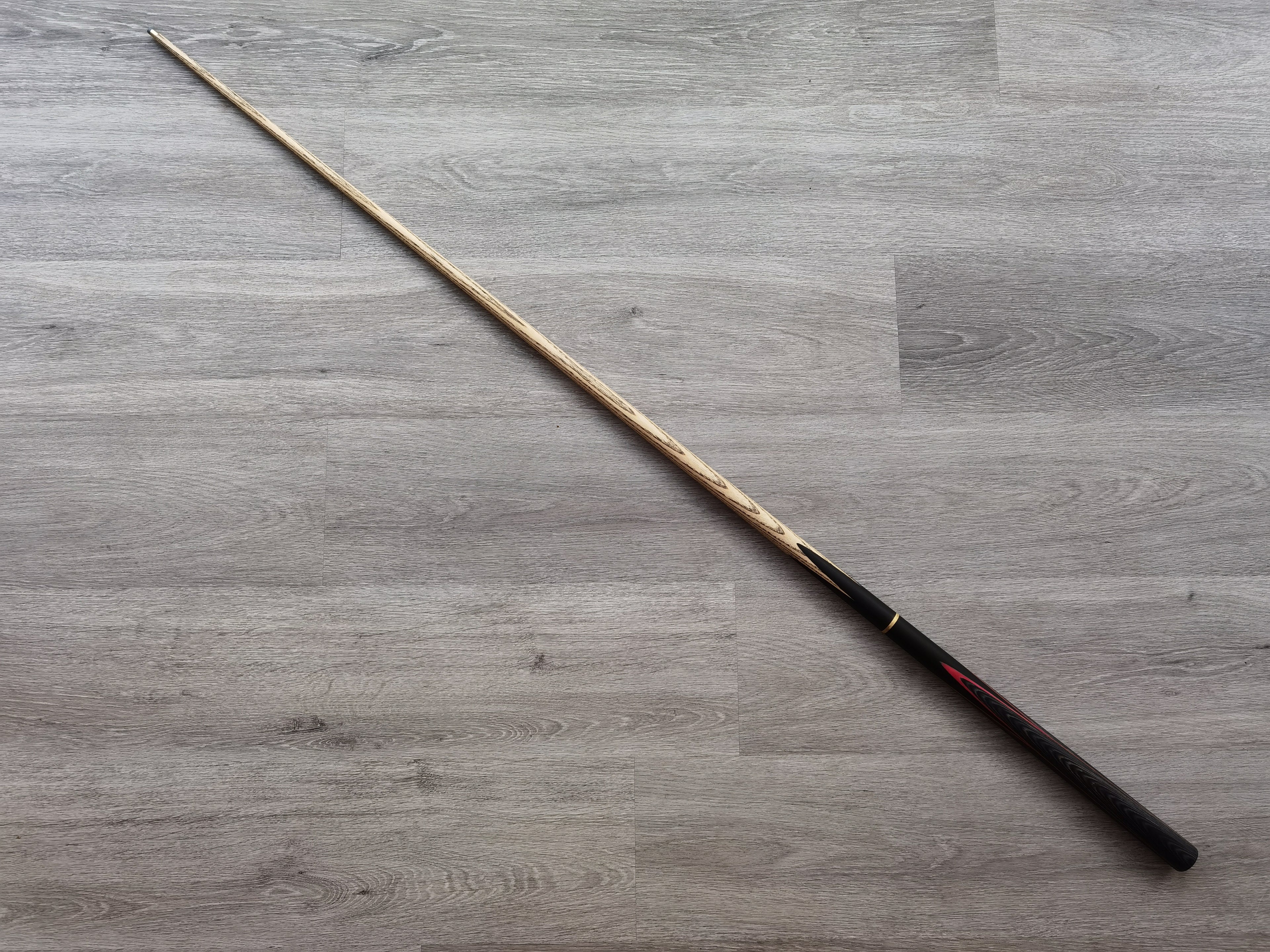 Spartan Cue Sports 8.5mm , 18.75oz , 57"   SCS#1