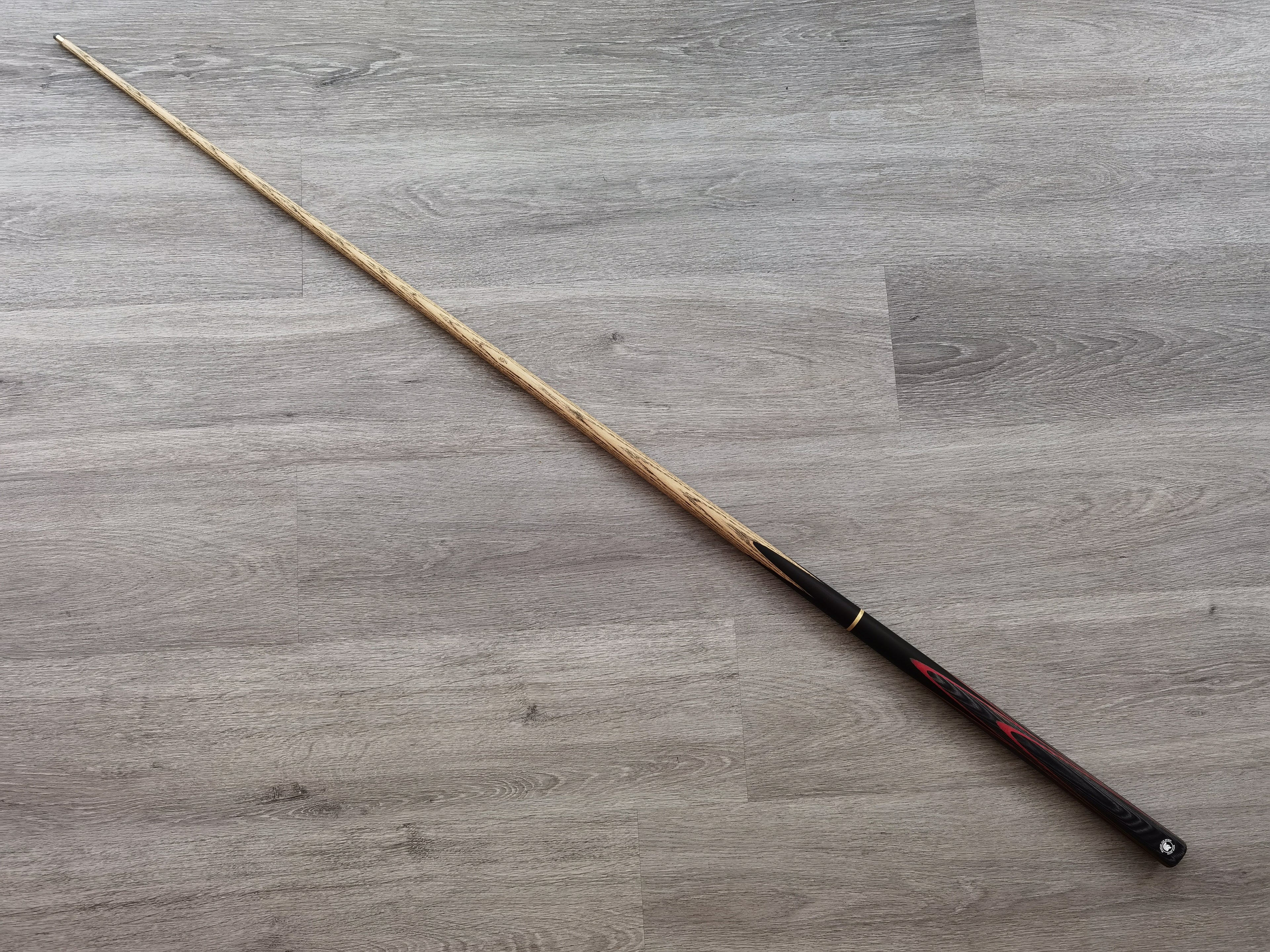Spartan Cue Sports 8.5mm , 16.75oz , 57"   SCS#3