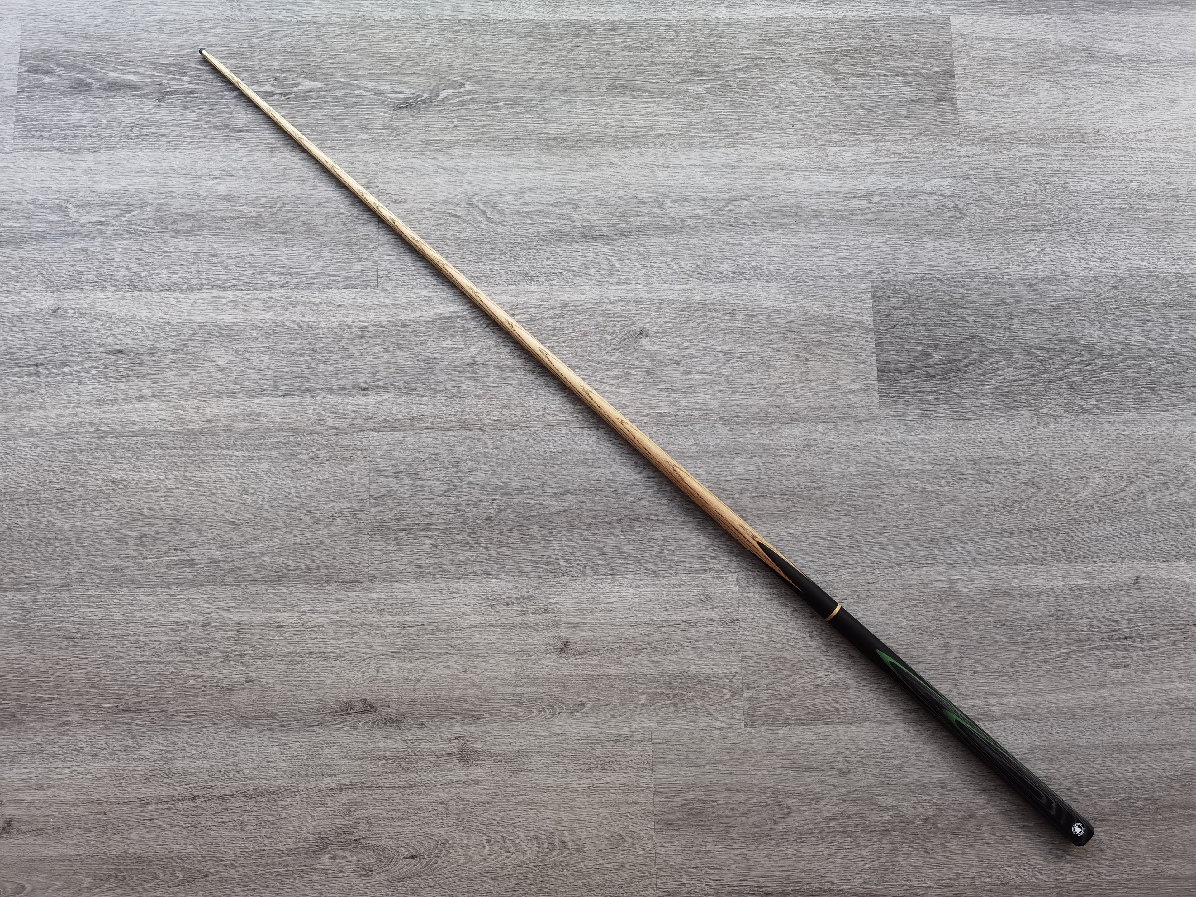 Spartan Cue Sports 8.5mm , 19oz , 57"   SCS#6