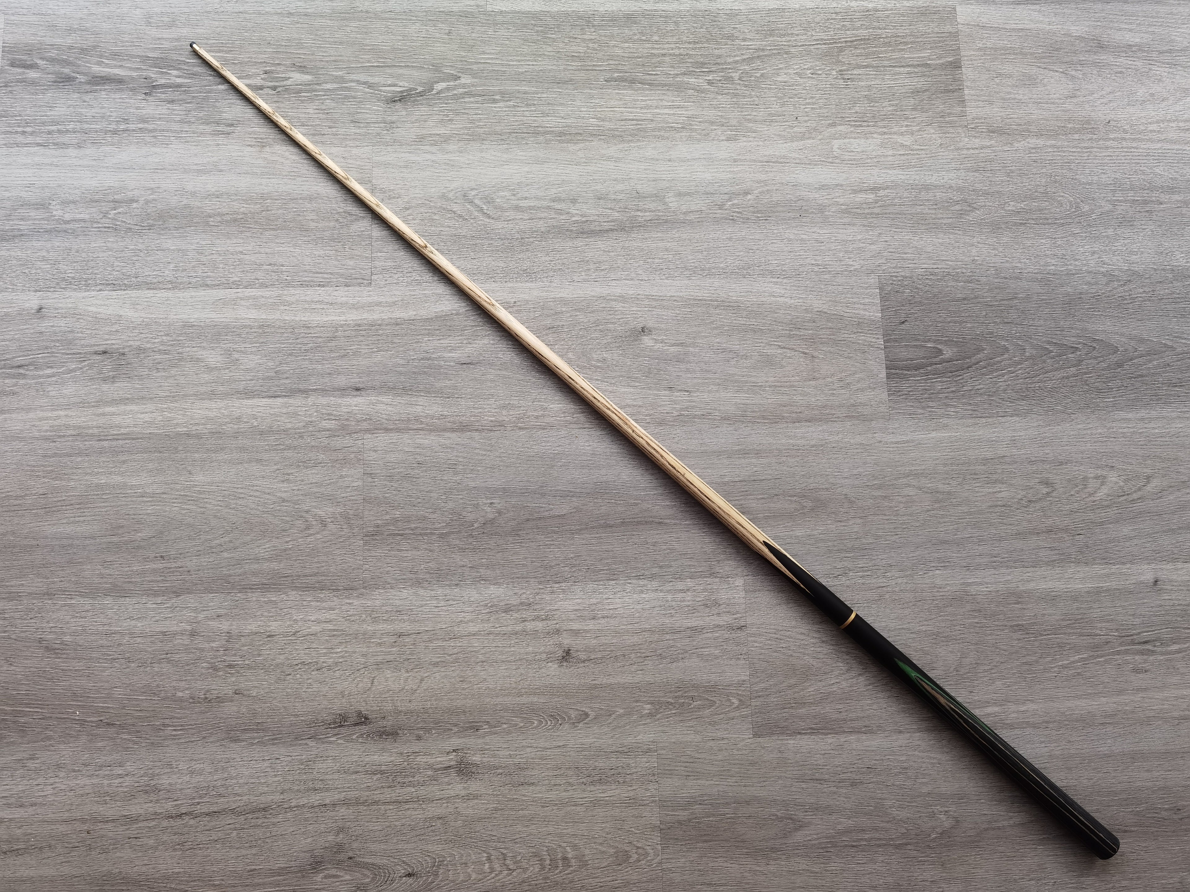 Spartan Cue Sports 8.45mm , 17oz , 57"   SCS#7