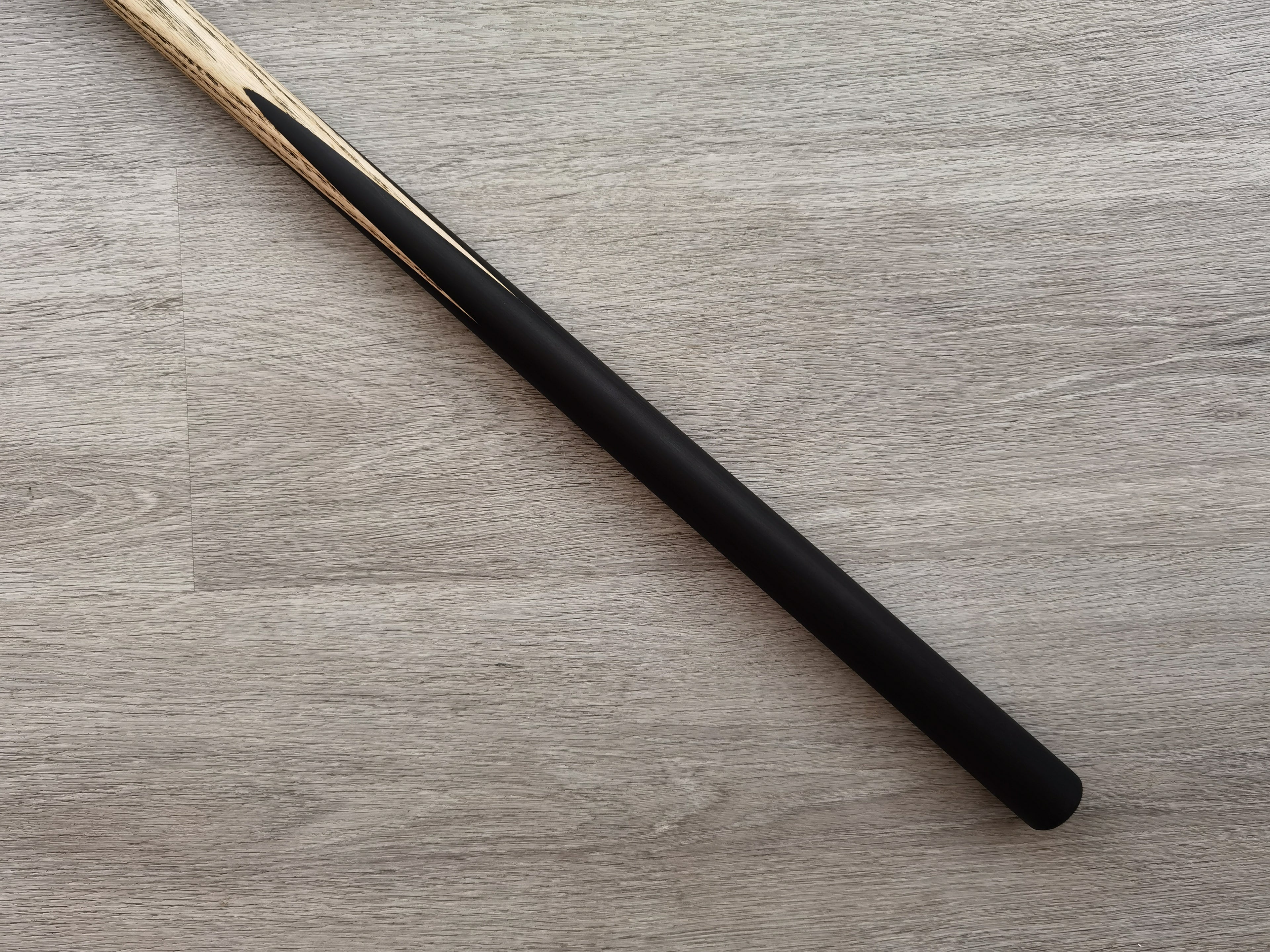 Spartan Cue Sports 8.5mm , 20.75oz , 57"   SCS#10
