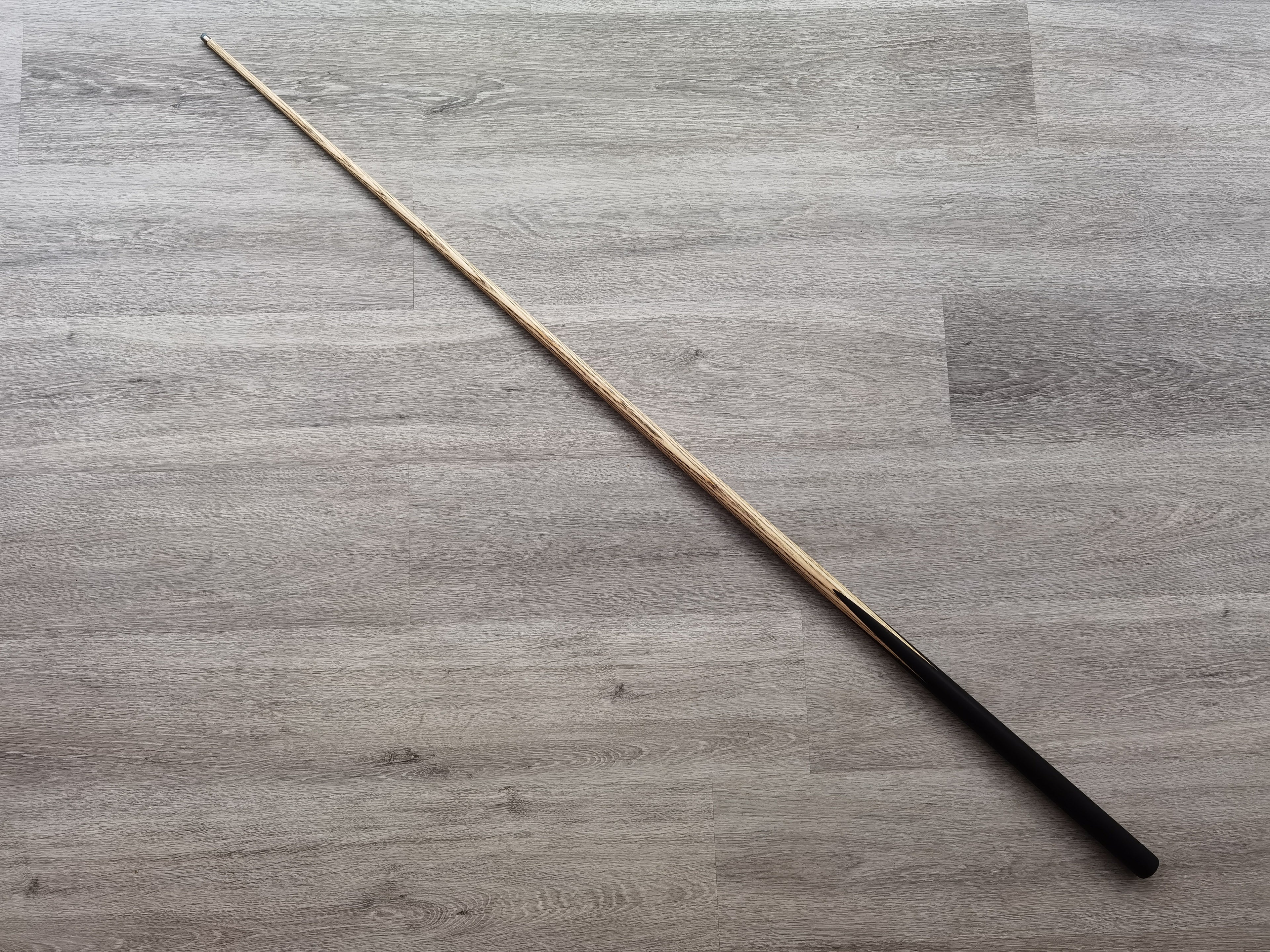 Spartan Cue Sports 8.9mm , 17oz , 57"   SCS#11