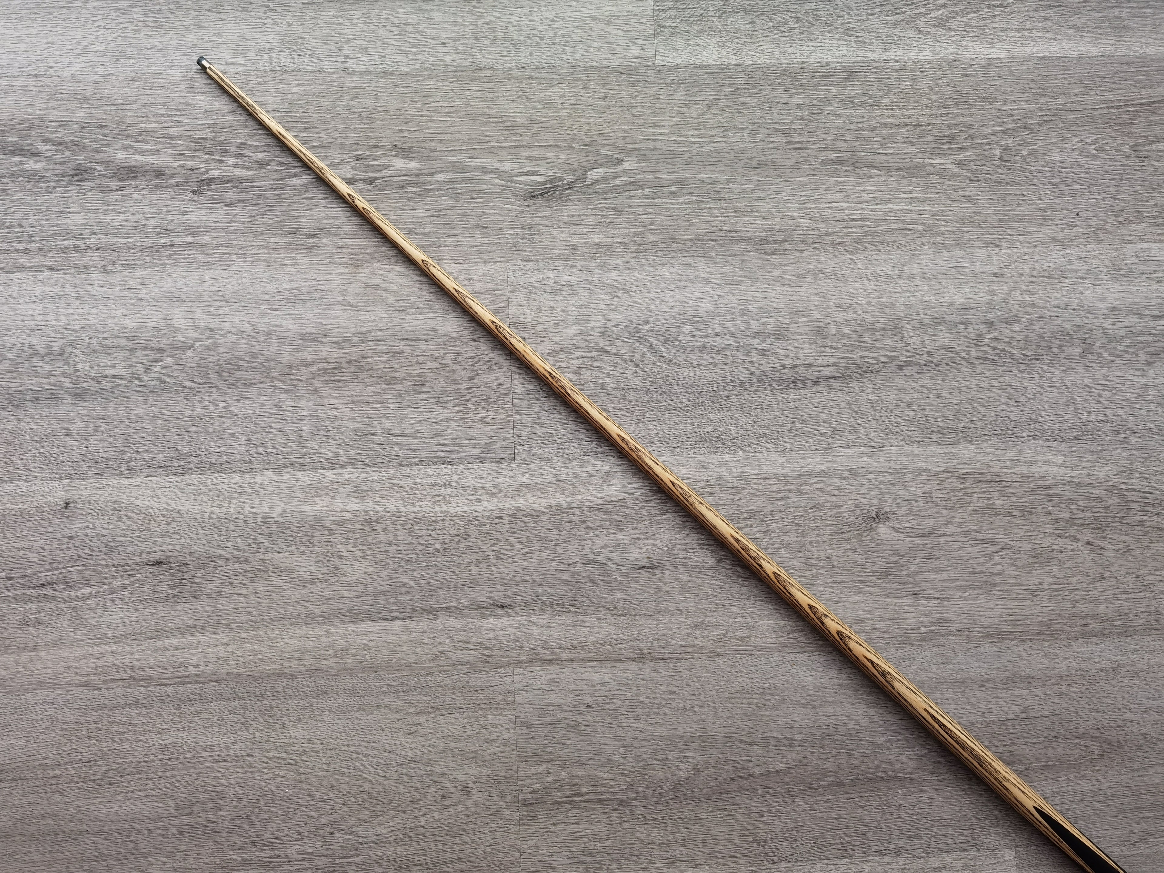 Spartan Cue Sports 8.85mm , 18oz , 57"   SCS#16