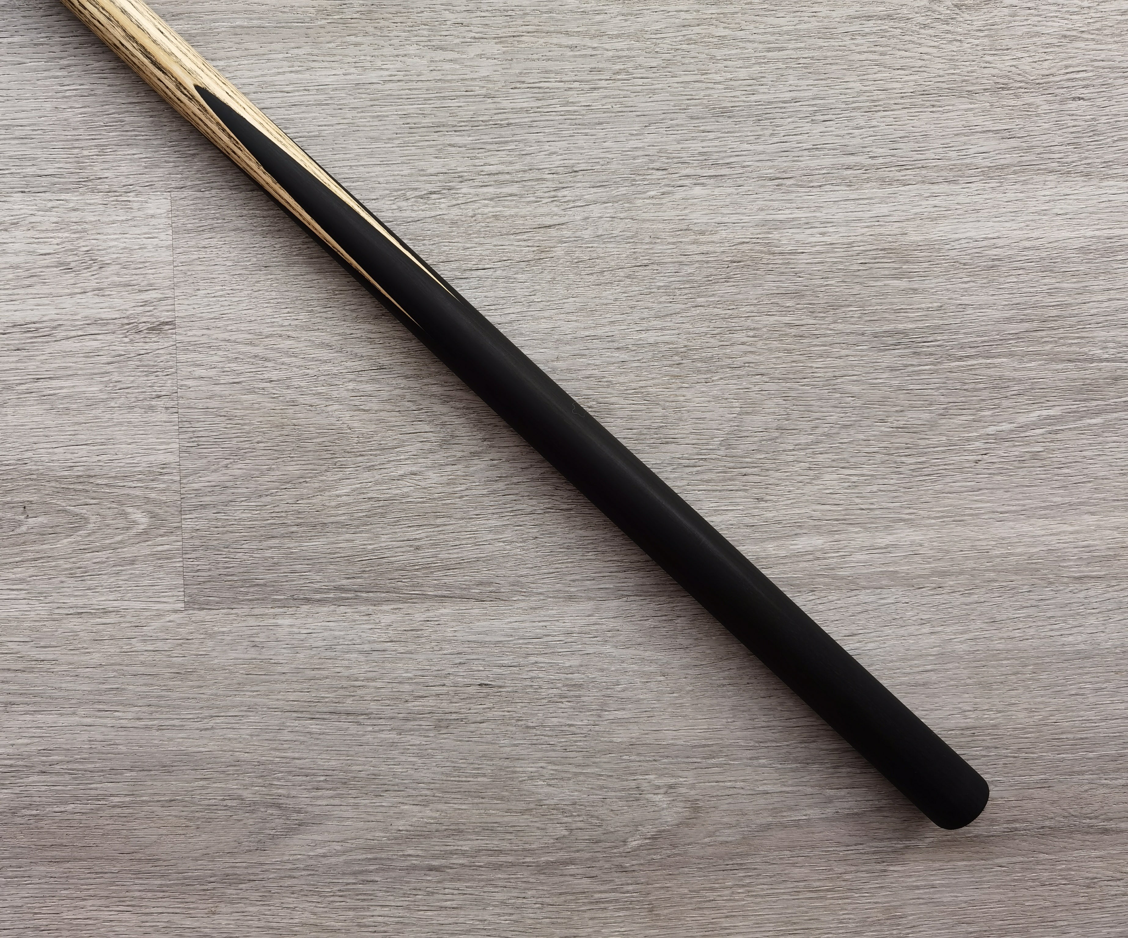 Spartan Cue Sports 8.85mm , 18oz , 57"   SCS#16