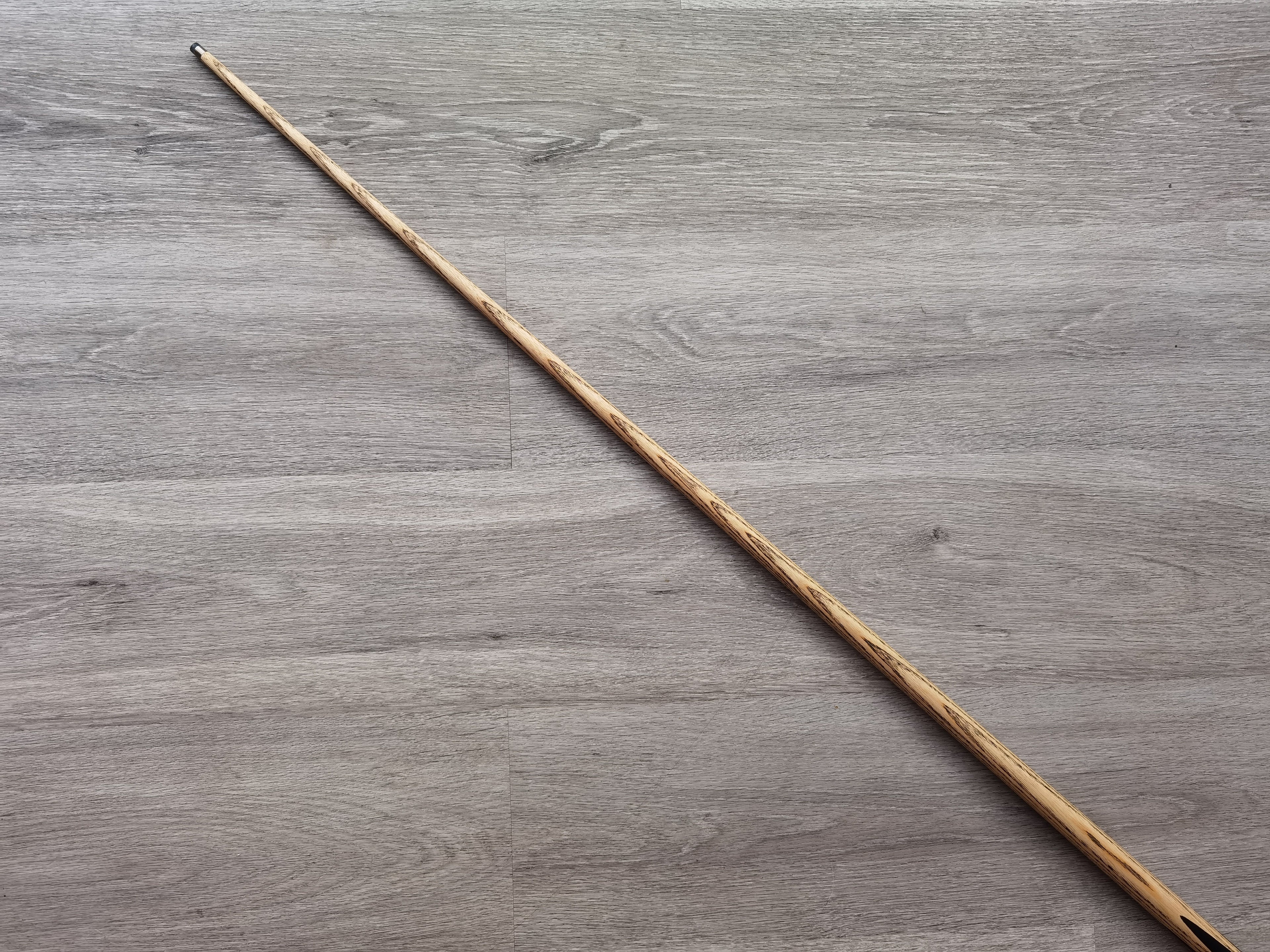 Spartan Cue Sports 8.9mm , 17oz , 57"   SCS #19