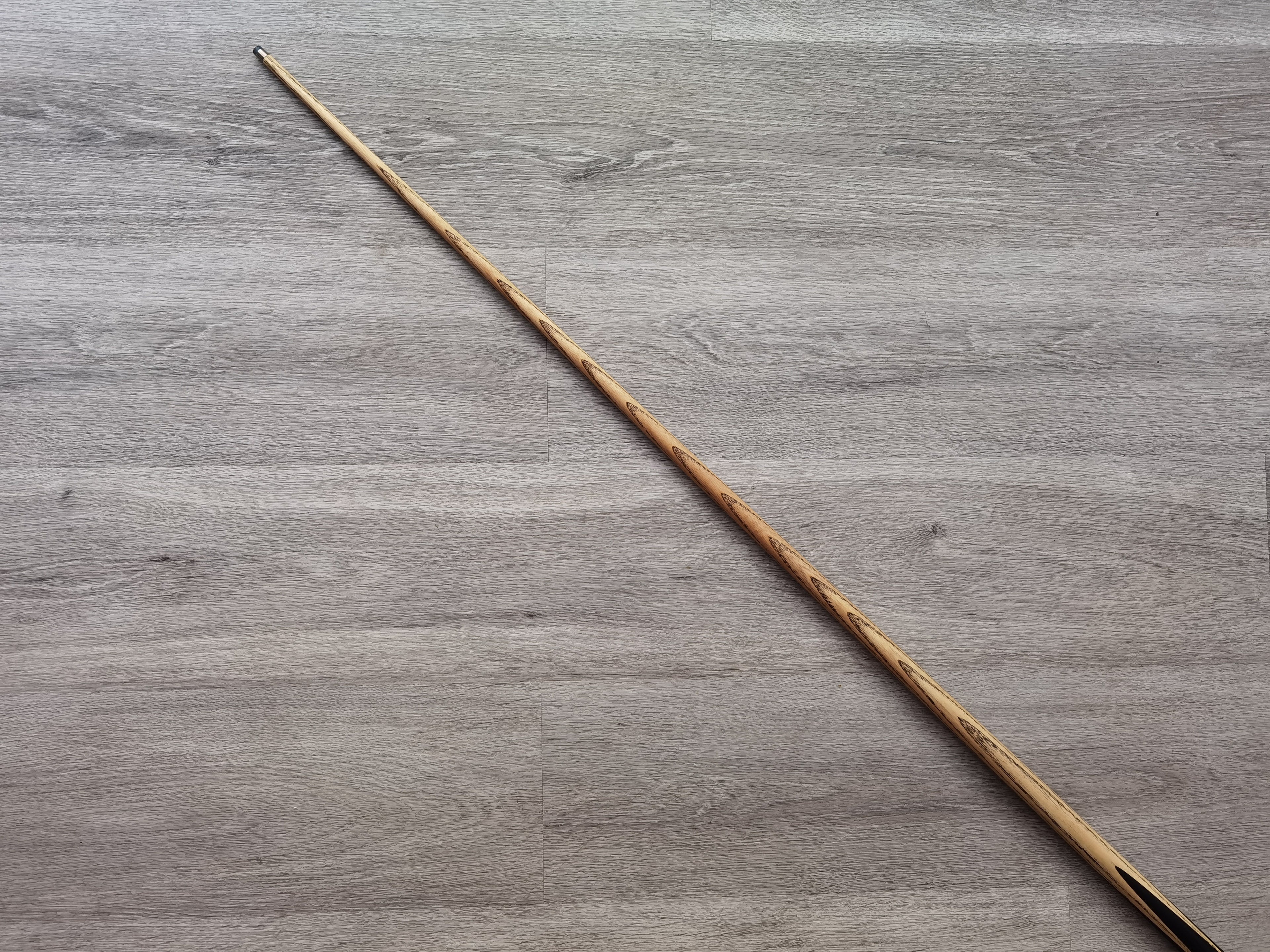 Spartan Cue Sports 8.85mm , 19oz , 57"   SCS #22