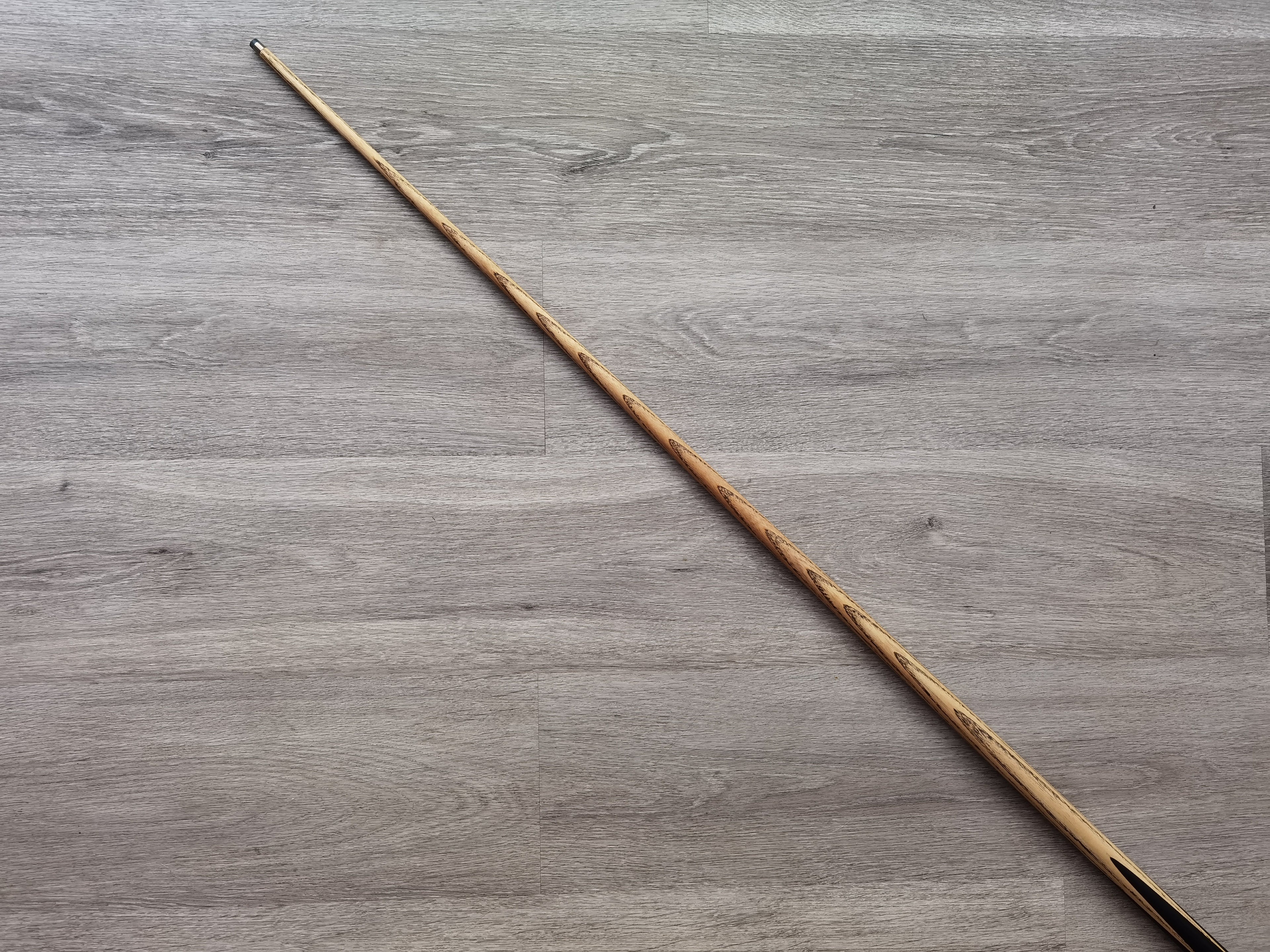 Spartan Cue Sports 8.85mm , 19oz , 57"   SCS #22