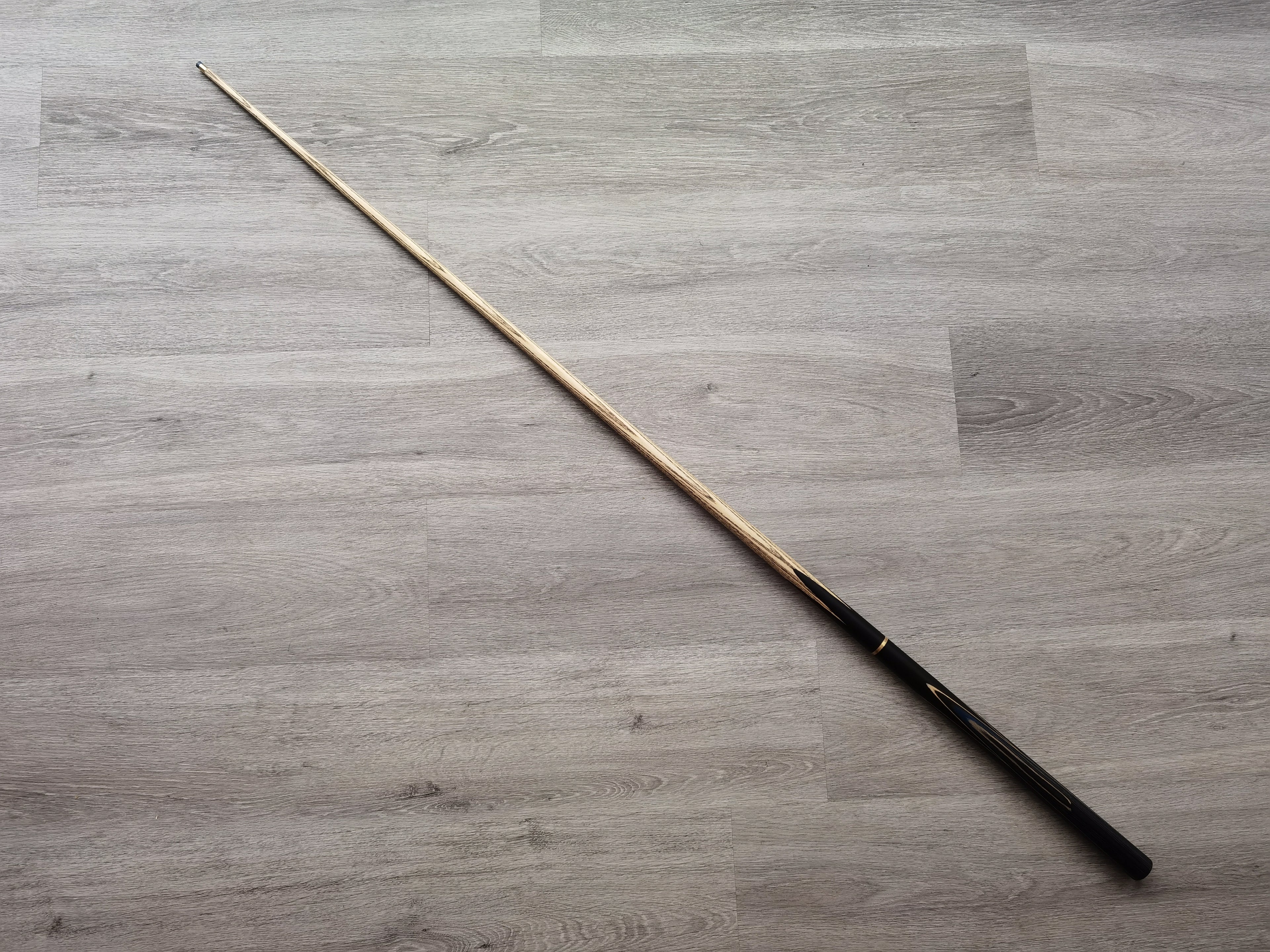 Spartan Cue Sports 8.5mm , 18oz , 57"   SCS #24