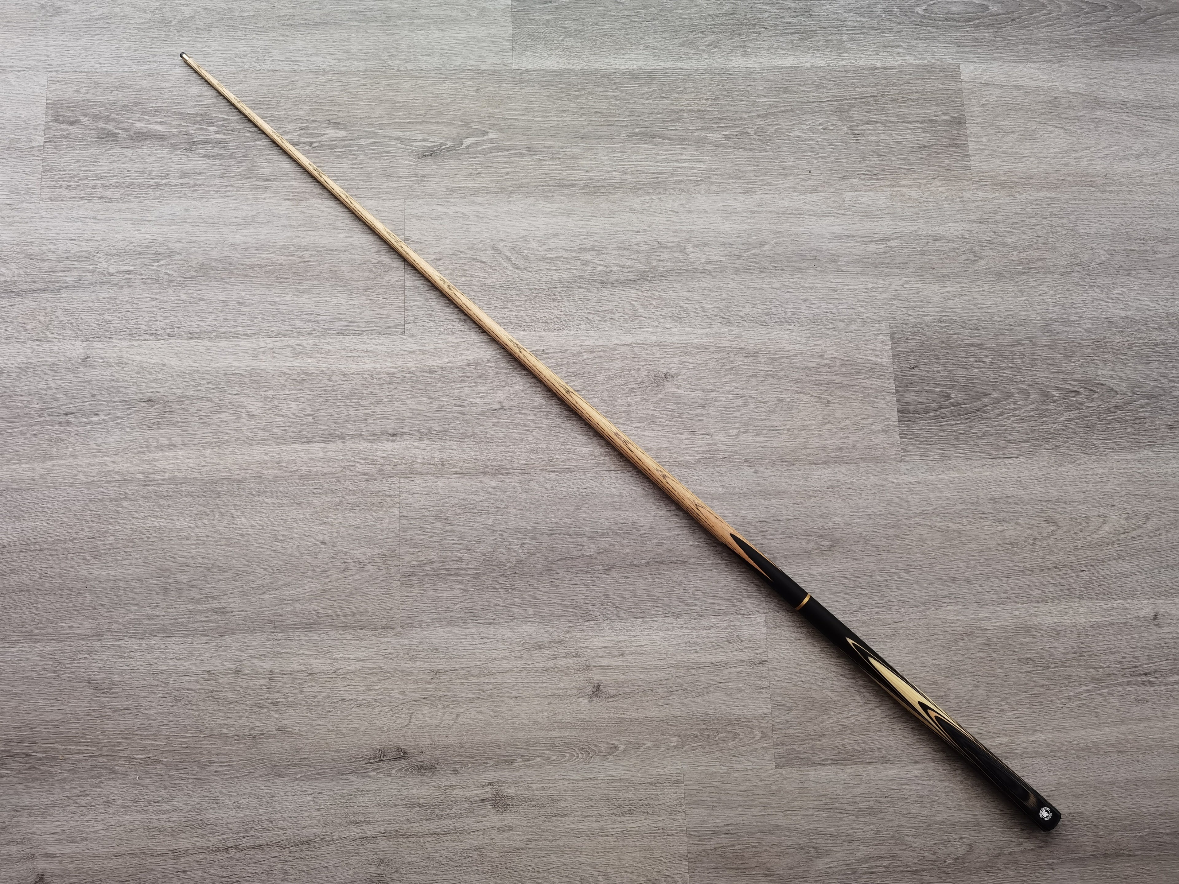 Spartan Cue Sports 8.5mm , 16.75oz , 57"   SCS #27