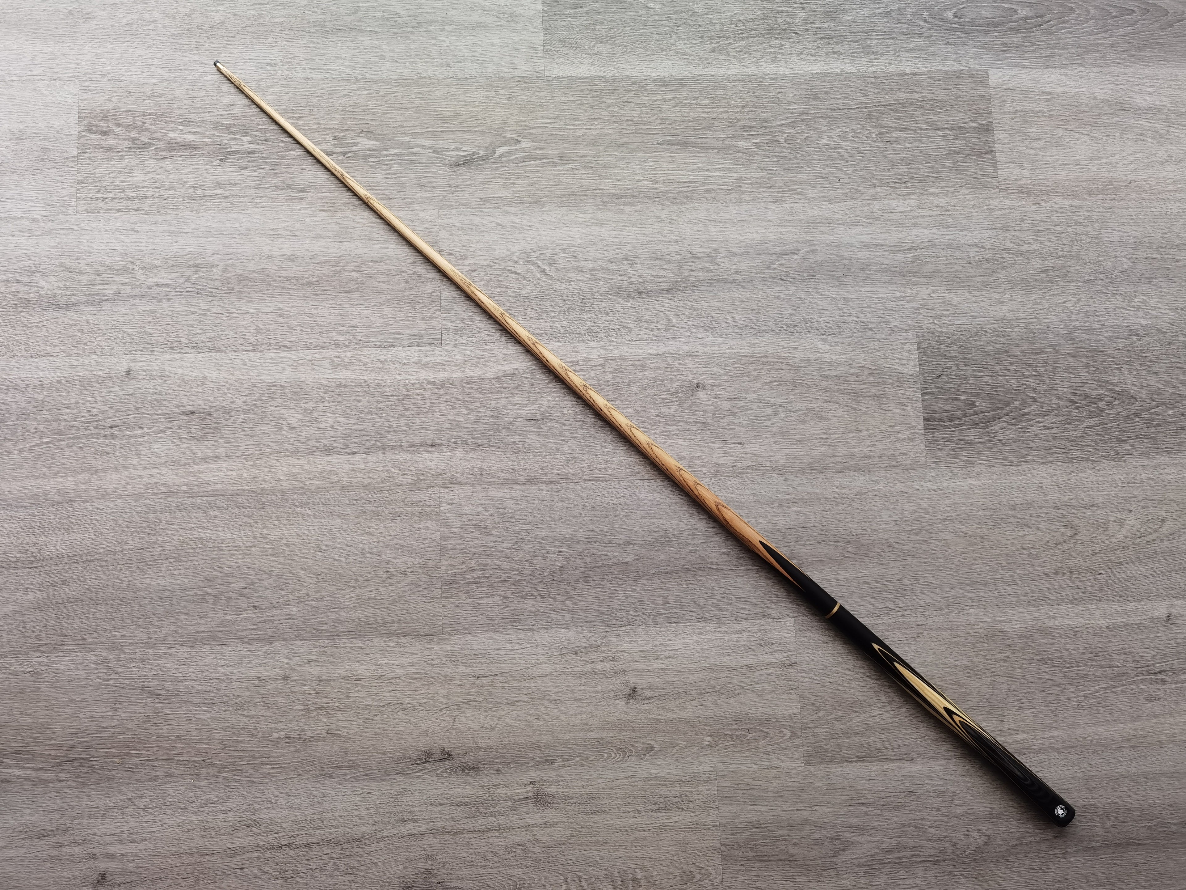 Spartan Cue Sports 8.5mm , 18.75oz , 57"   SCS #29