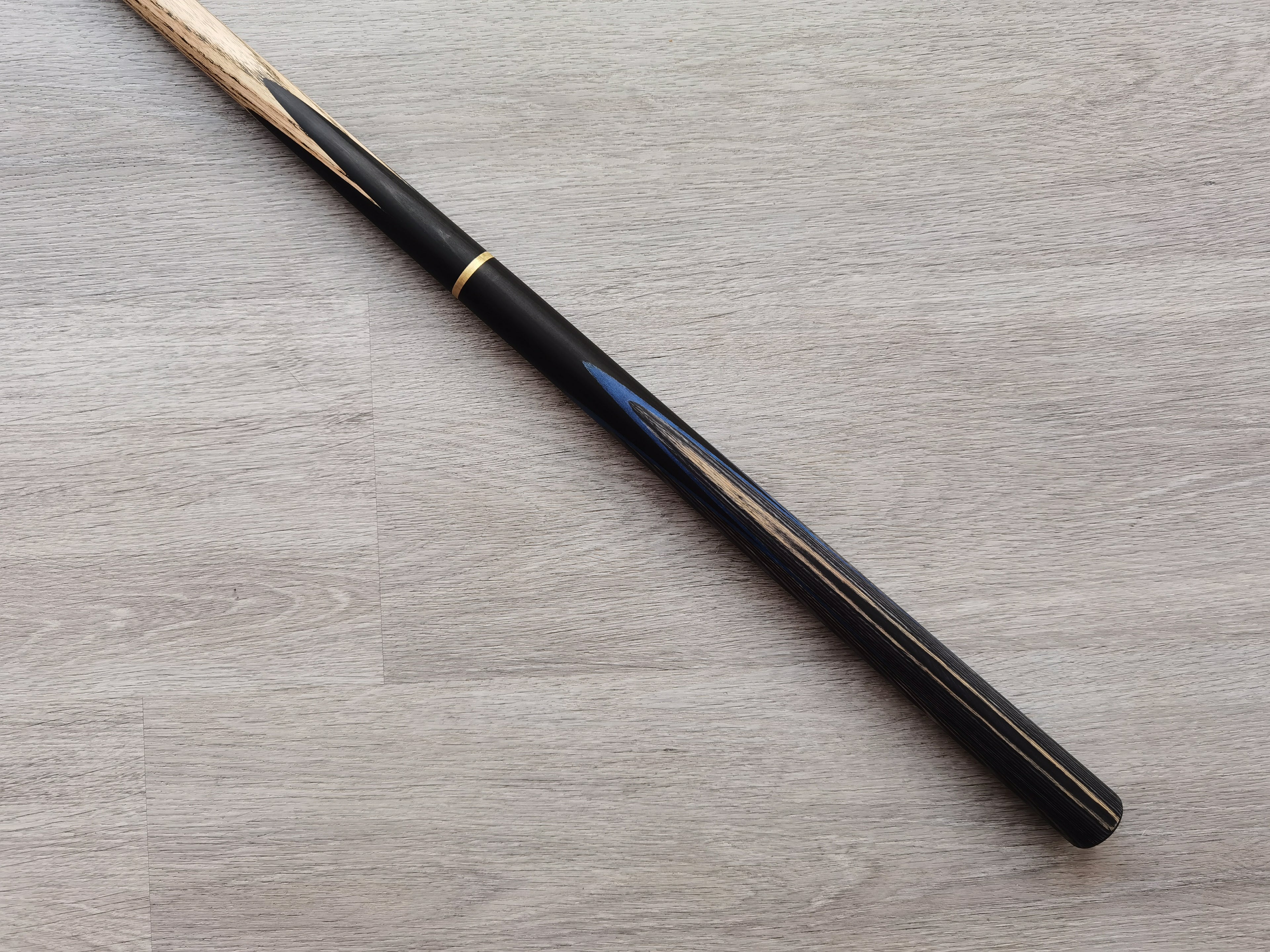 Spartan Cue Sports 8.5mm , 17oz , 57"   SCS #31