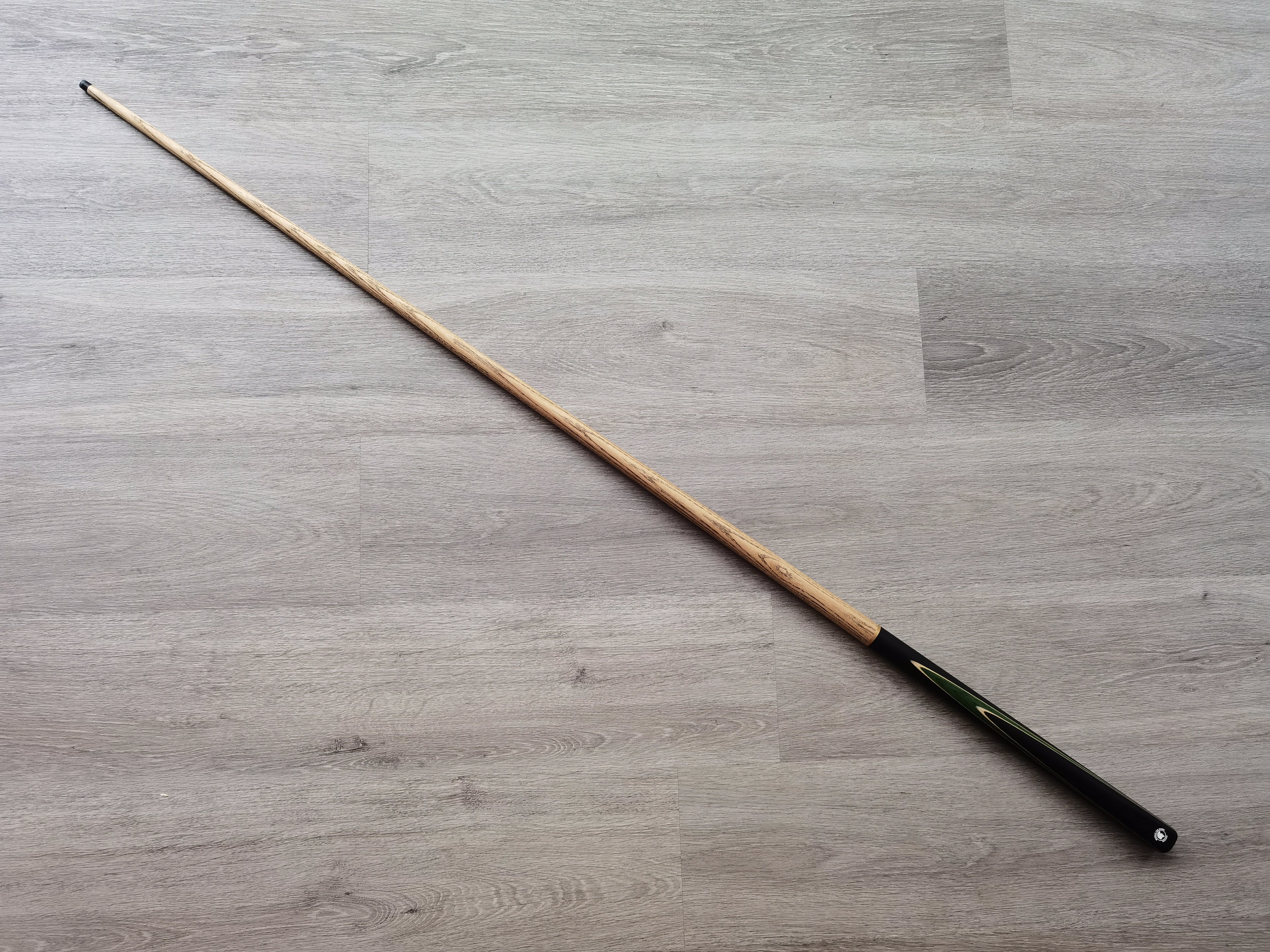 Spartan Cue Sports Break Cue 11mm Tip , 19oz GREEN/BLACK #36