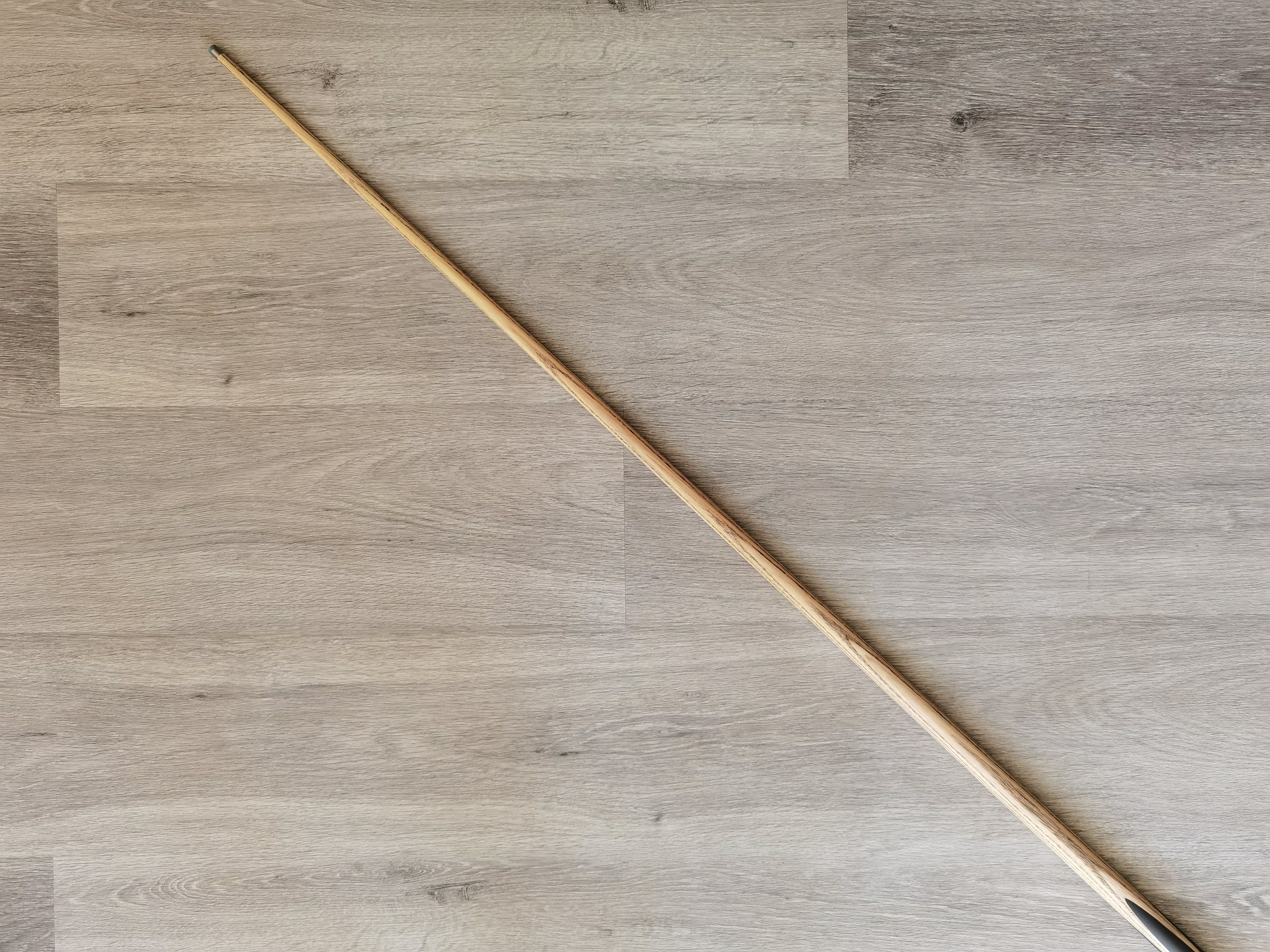 Spartan Cue Sports Ultimate -1 Piece  8.25mm Tip , 16.75oz , 57" #59
