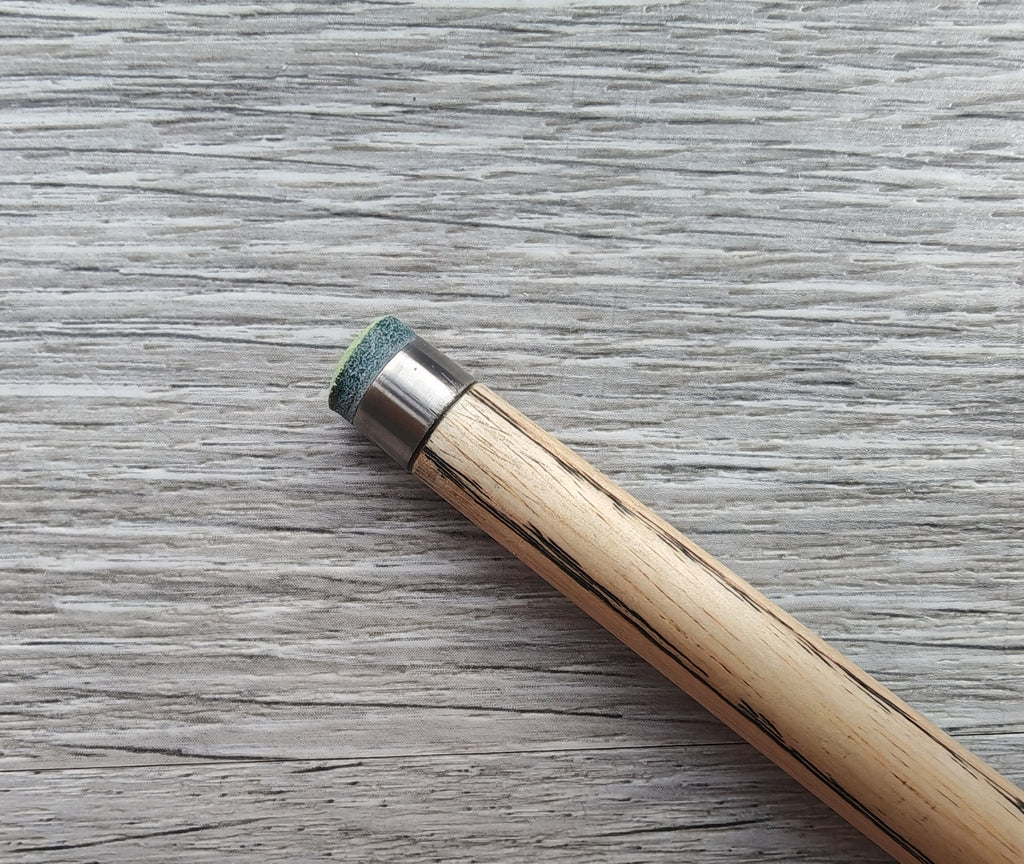 SP Cues Limited, 18.5oz, 9.7mm Tip (Badge Number 646)