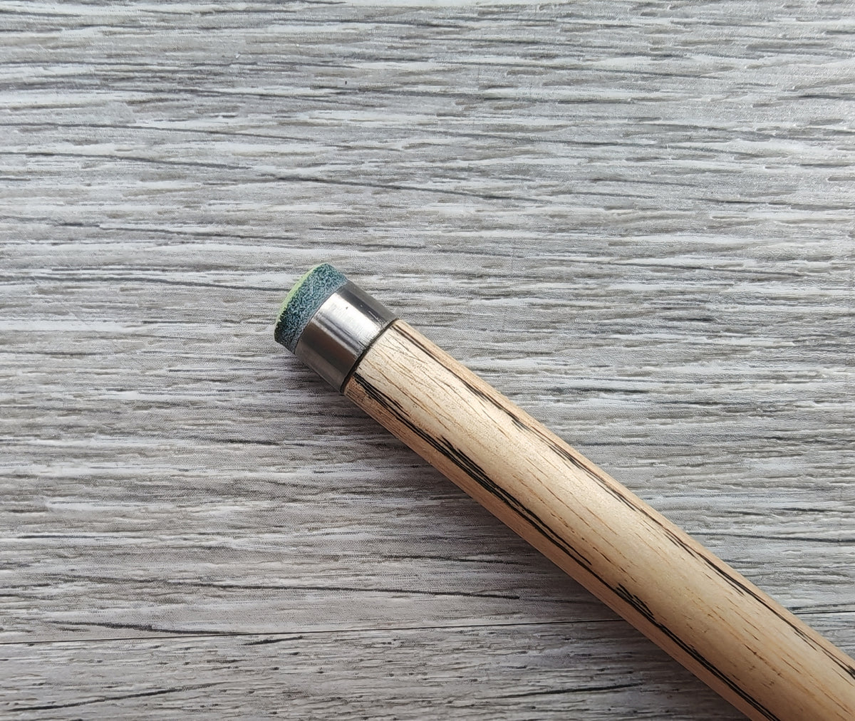 SP Cues Limited, 18.5oz, 9.7mm Tip (Badge Number 646)