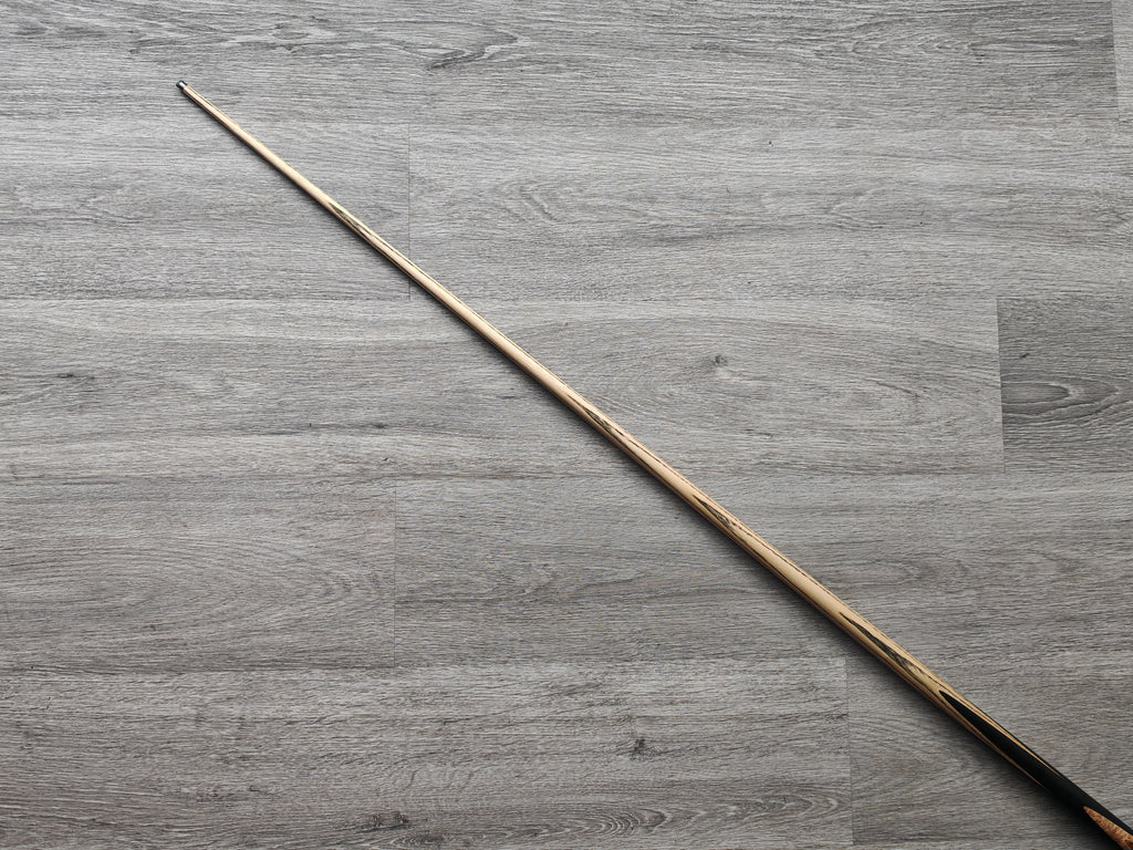 SP Cues Limited, 17.5oz, 8.4mm Tip (Badge Number 638)