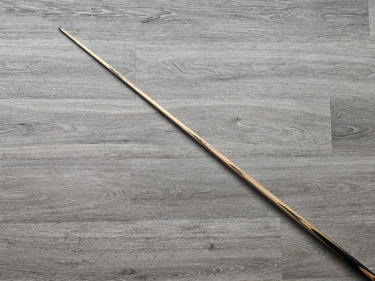 SP Cues Limited, 17.5oz, 8.4mm Tip (Badge Number 638)