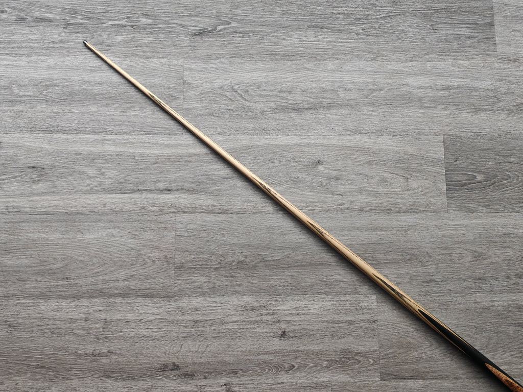 SP Cues Limited, 17.5oz, 8.4mm Tip (Badge Number 638)