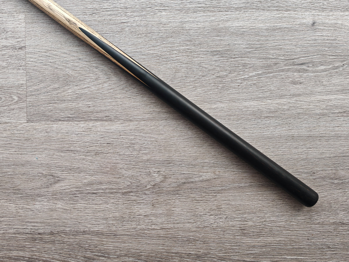 SP Cues Limited, 17.5oz, 8.4mm Tip (Badge Number 638)