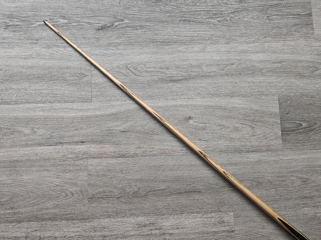 SP Cues Ultimate , 17 oz, 9.2mm Tip (Badge number 50)
