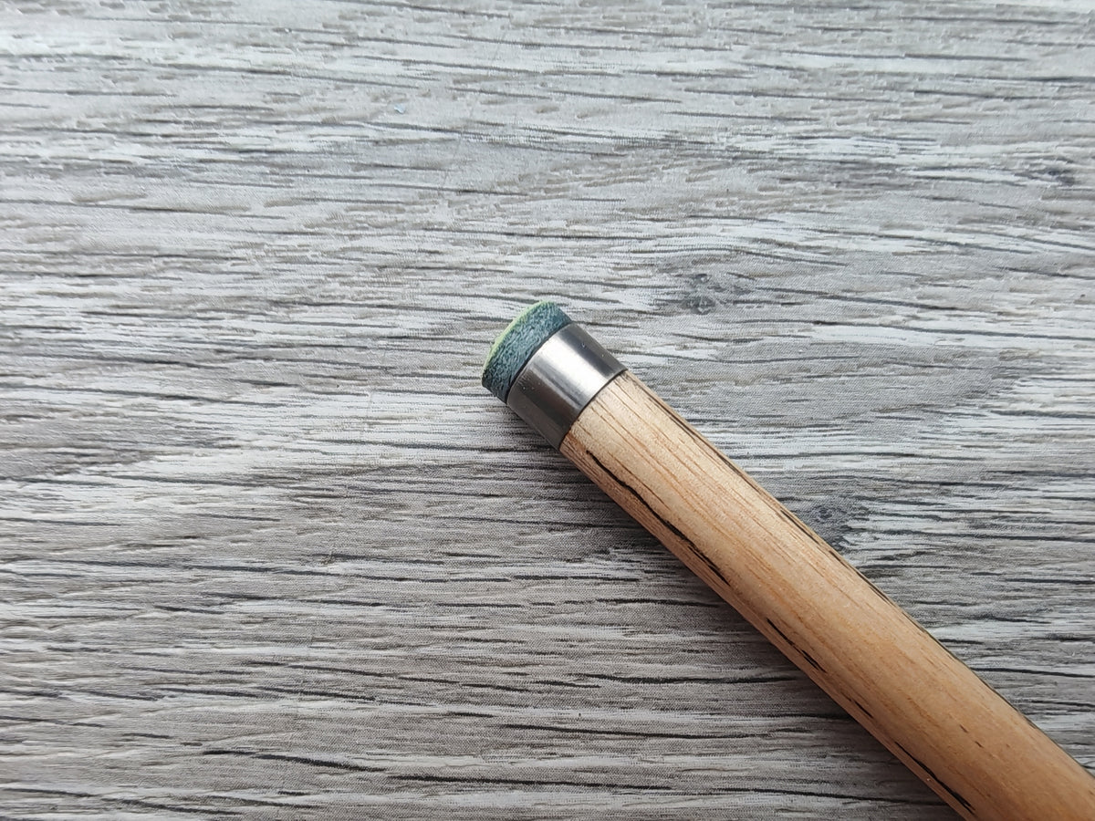 SP Cues Ultimate , 17 oz, 9.2mm Tip (Badge number 50)